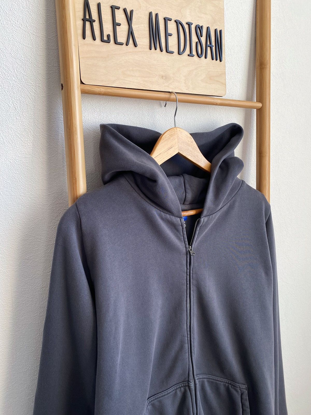 Balenciaga × Gap × Kanye West Yeezy Gap engineered by Balenciaga Zip Up Hoodie Size US L / EU 52-54 / 3 - 9 Thumbnail