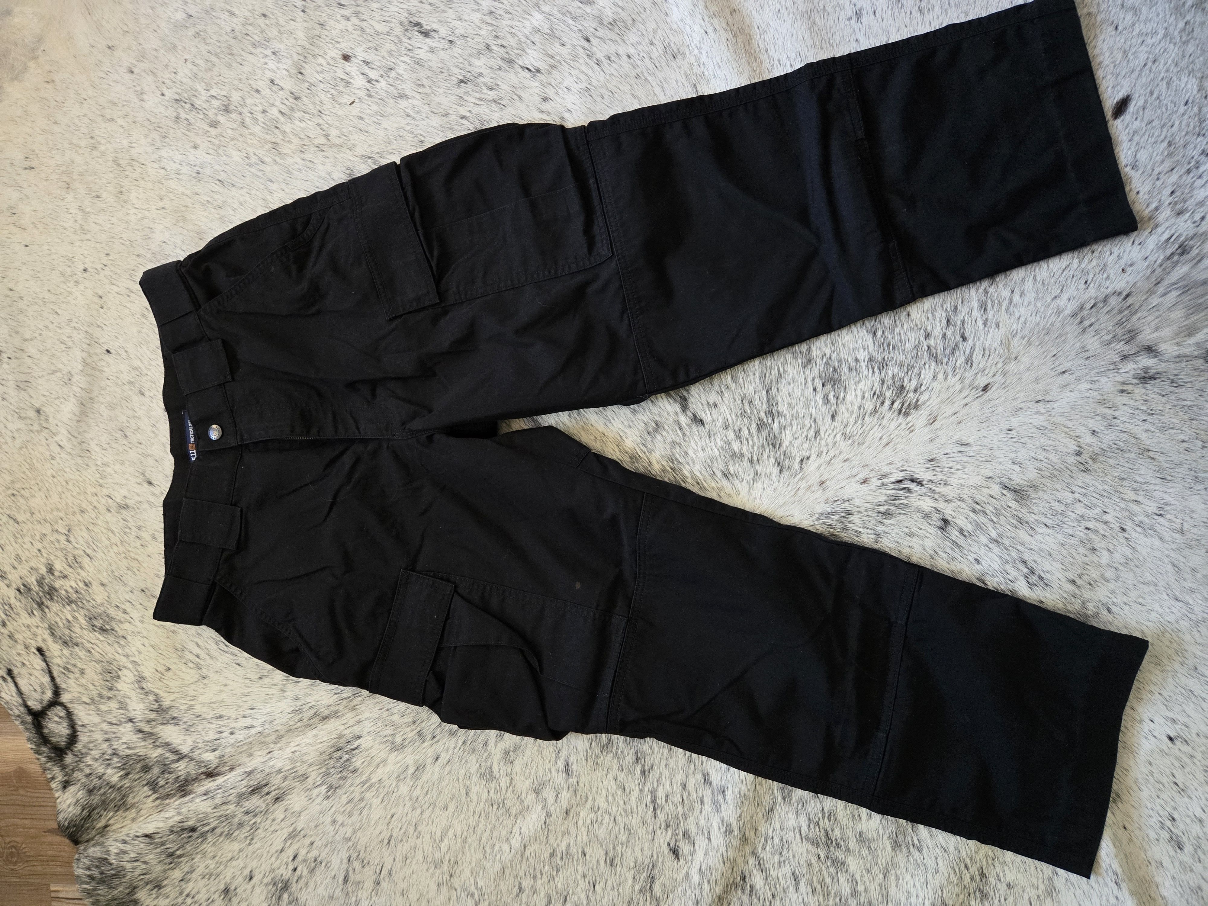 5.11 5.11 Tactical series, 31-35/25 cargo pants Size US 31 - 1 Thumbnail