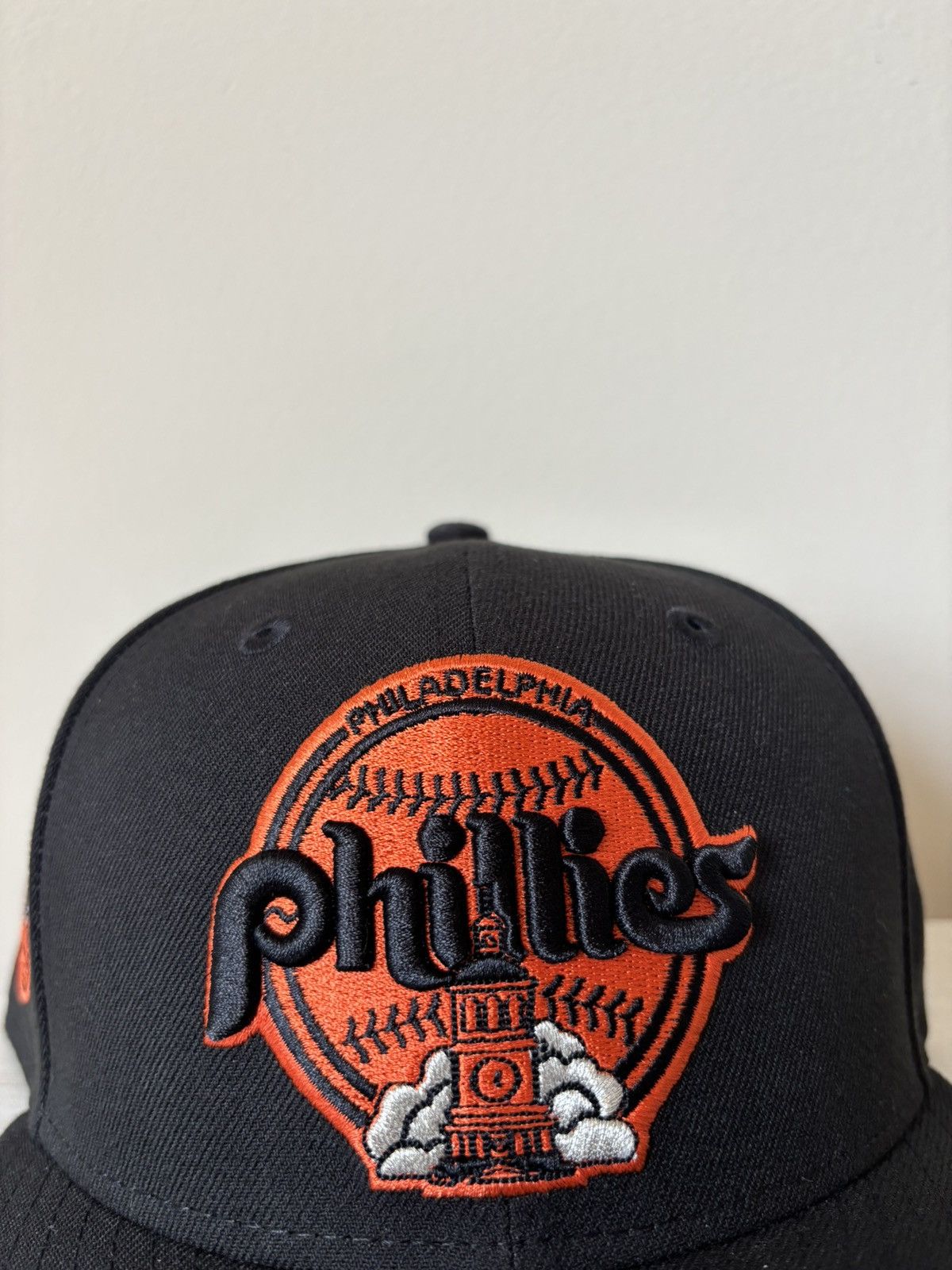 New Era Philadelphia Phillies Fitted Size 7 3/8 Fast n Furious Size ONE SIZE - 4 Thumbnail