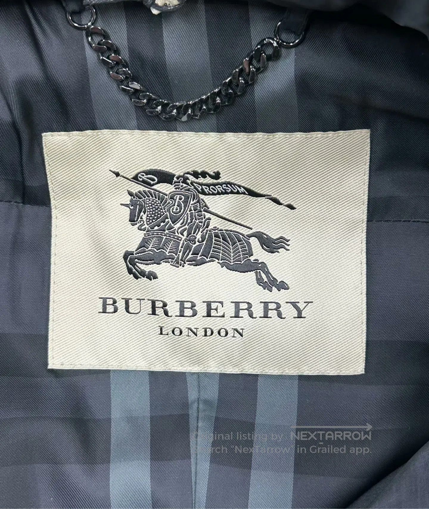 Burberry Burberry Black Fox Fur Collar Waist Zippered Down Jacket| Size XS / US 0-2 / IT 36-38 - 3 Thumbnail
