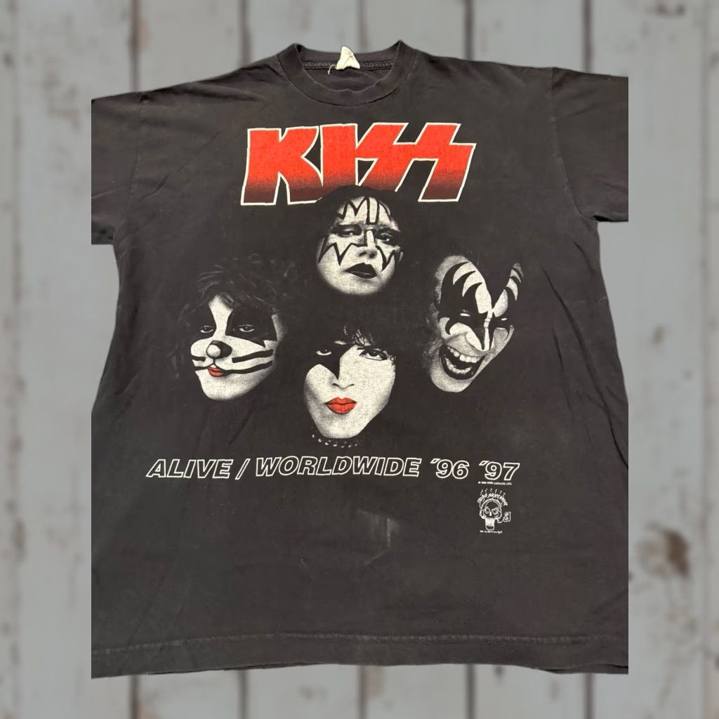 Vintage VINTAGE Kiss Alive Worldwide Tour I Got The Best Band T-Shirt XL Cronies Shirt Men Black 1996 90s Rock Logo Size US XL / EU 56 / 4 - 1 Thumbnail