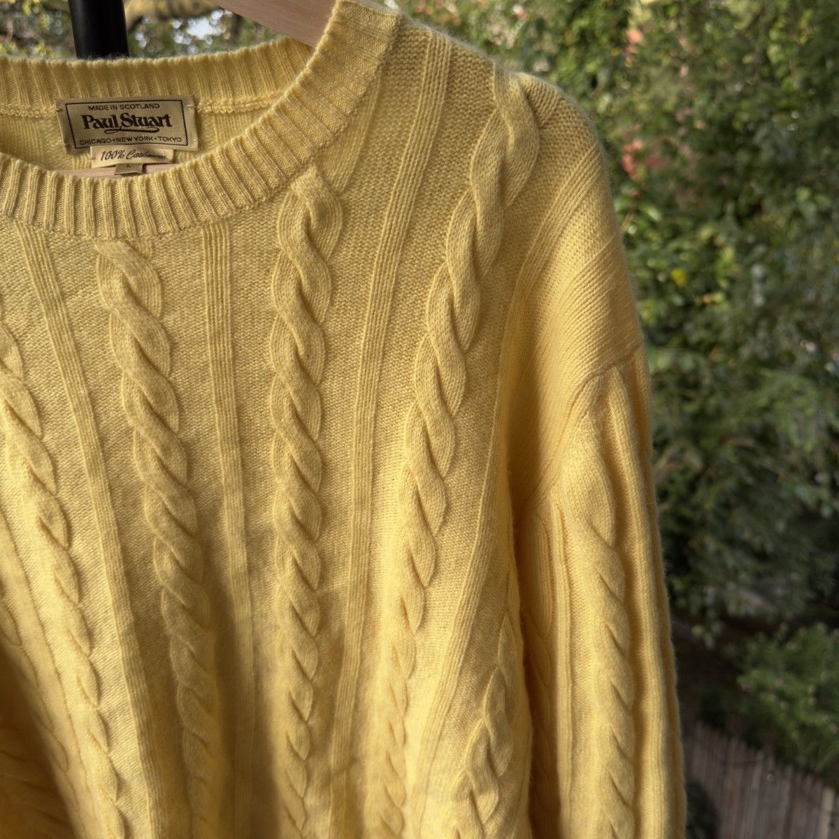 Paul Stuart Paul Stuart Cashmere Cable Crewneck Sweater Size US L / EU 52-54 / 3 - 12 Thumbnail