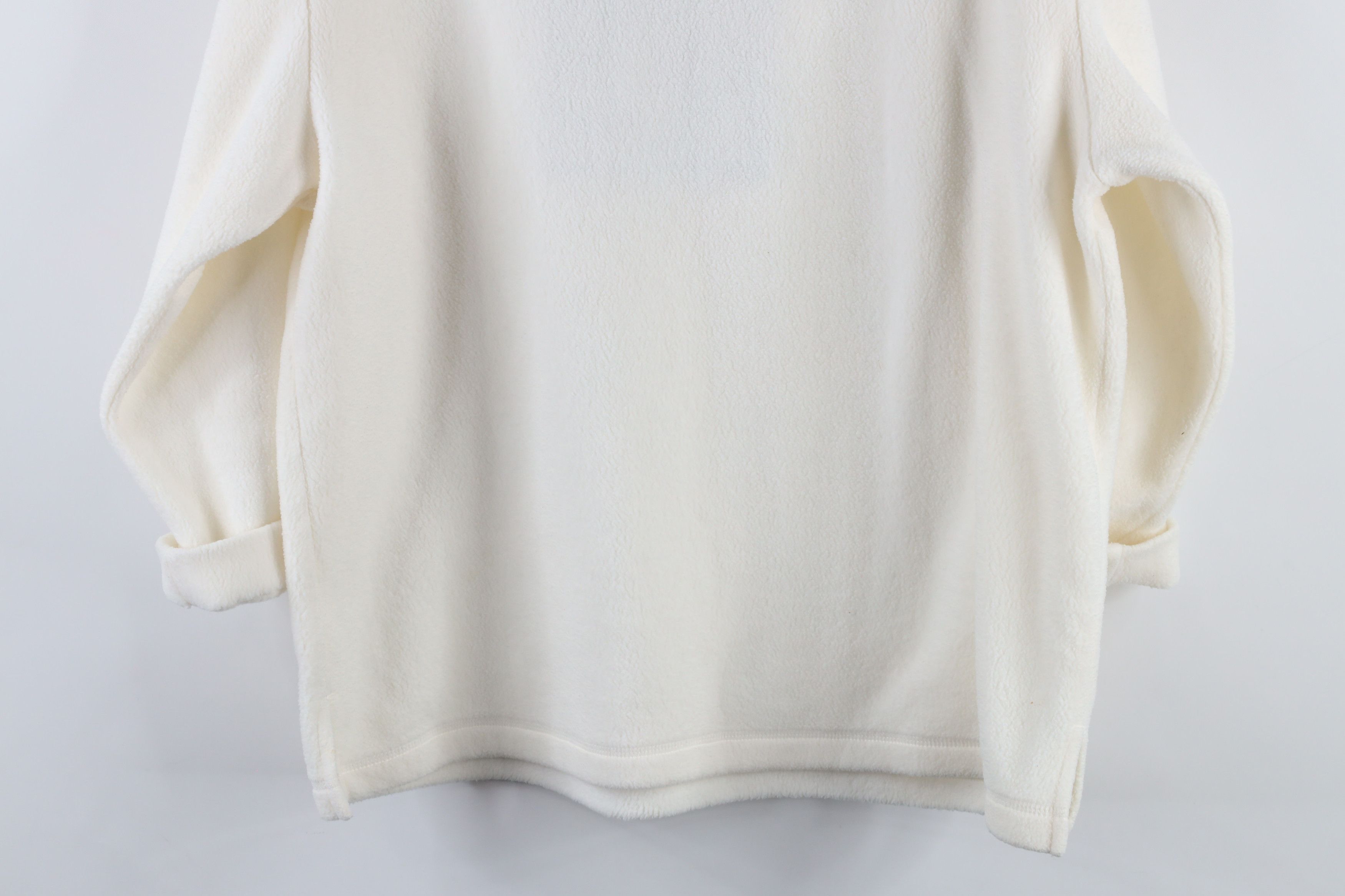 Vintage Vintage 90s Streetwear Snowflake Fleece Sweater White Size L / US 10 / IT 46 - 12 Thumbnail