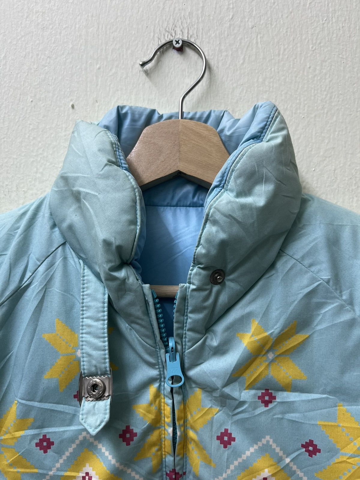 Moncler × Vintage Vintage Reversable Moncler jacket Navajo Design Size US S / EU 44-46 / 1 - 13 Thumbnail