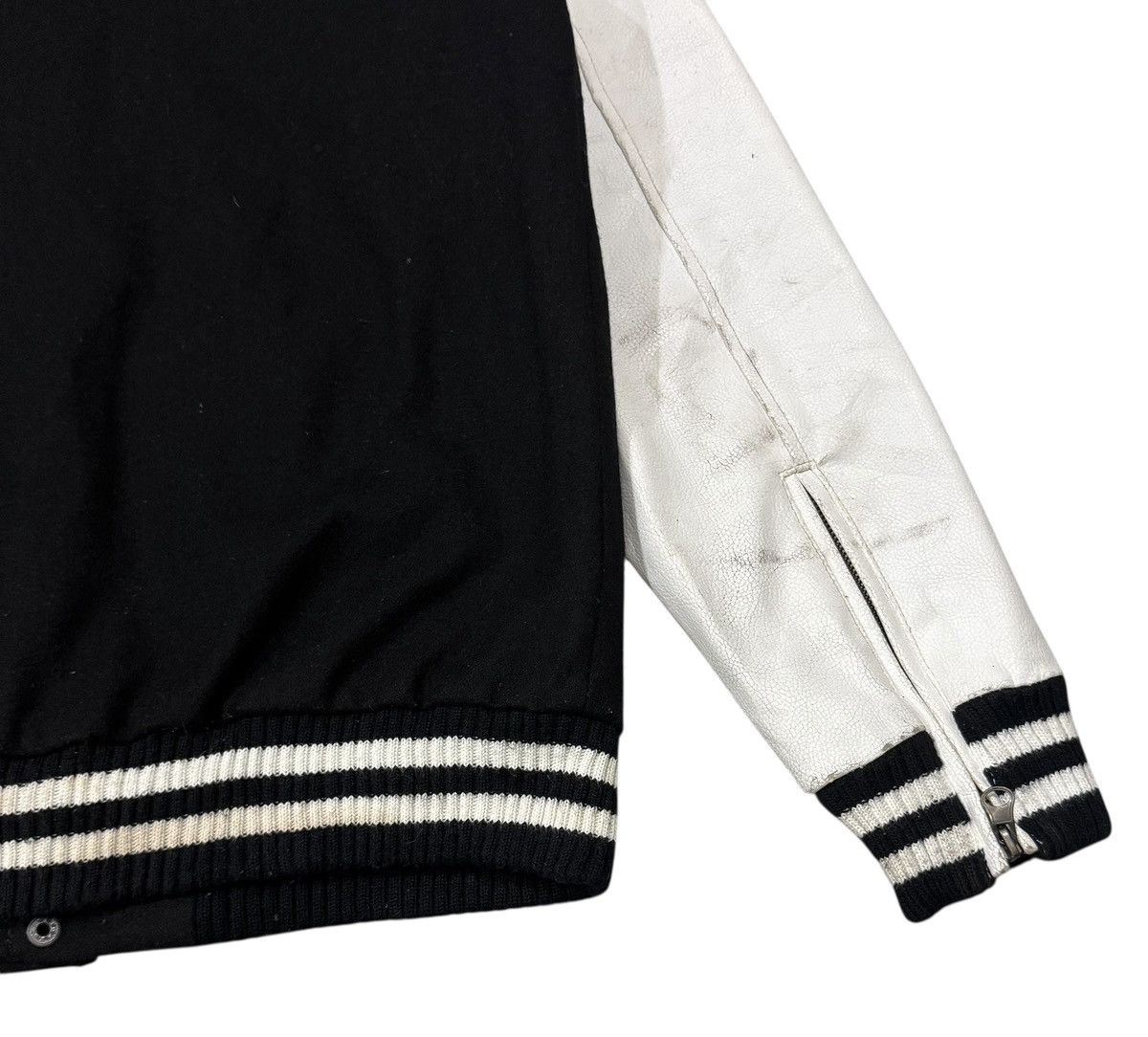 In The Attic Vintage In The Attic Homme Seditionaries Varsity Jacket Size US M / EU 48-50 / 2 - 12 Thumbnail