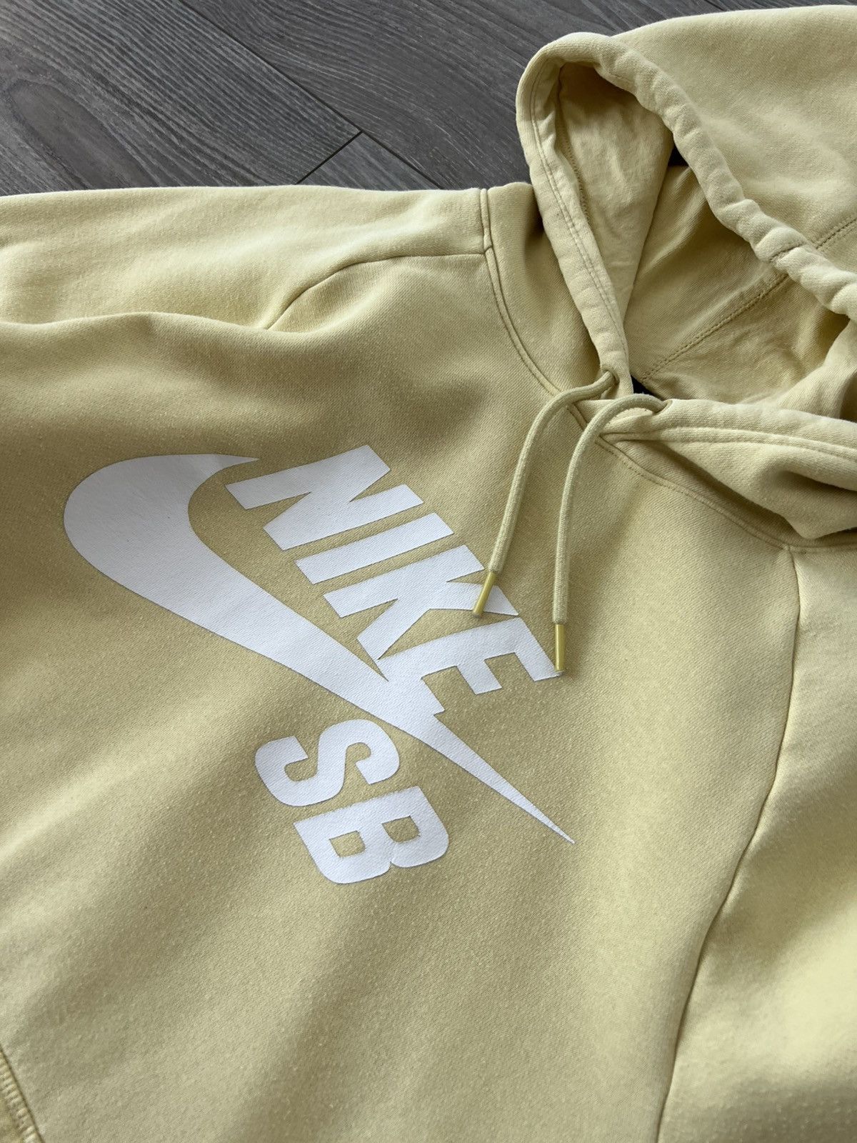 Nike SB Nike SB Professional Skate Style Big Logo Lemon Hoodie Size US M / EU 48-50 / 2 - 12 Thumbnail