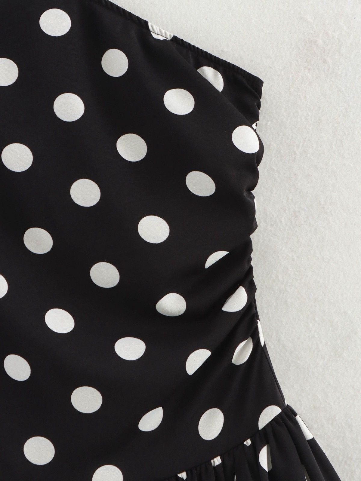 Other NWT One-Shoulder Polka Dot Ruffled Mini Dress Size S/M/L Size M / US 6-8 / IT 42-44 - 9 Thumbnail