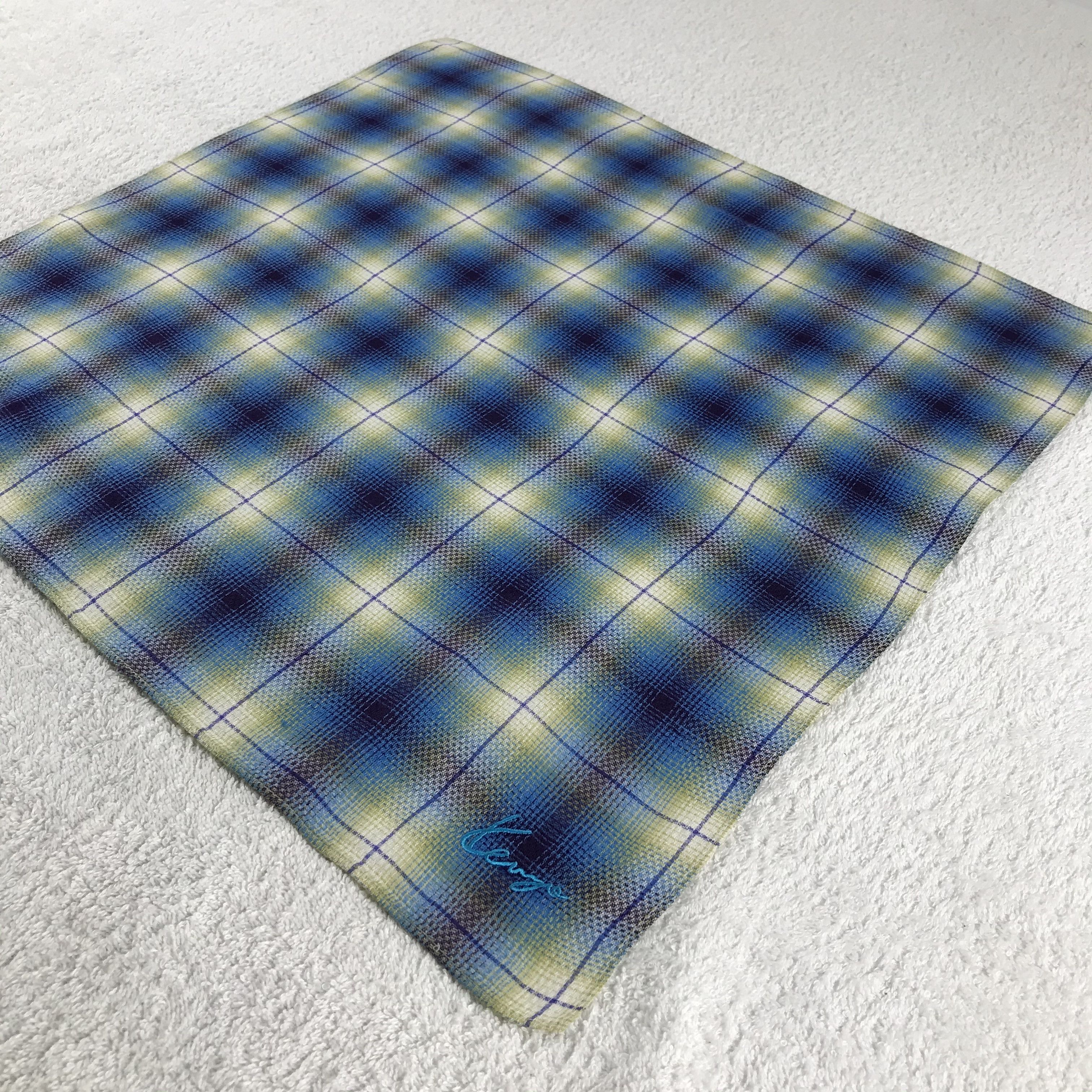 Kenzo × Vintage Kenzo Bandana / Handkerchief / Neckerchief - S179 Size ONE SIZE - 2 Thumbnail