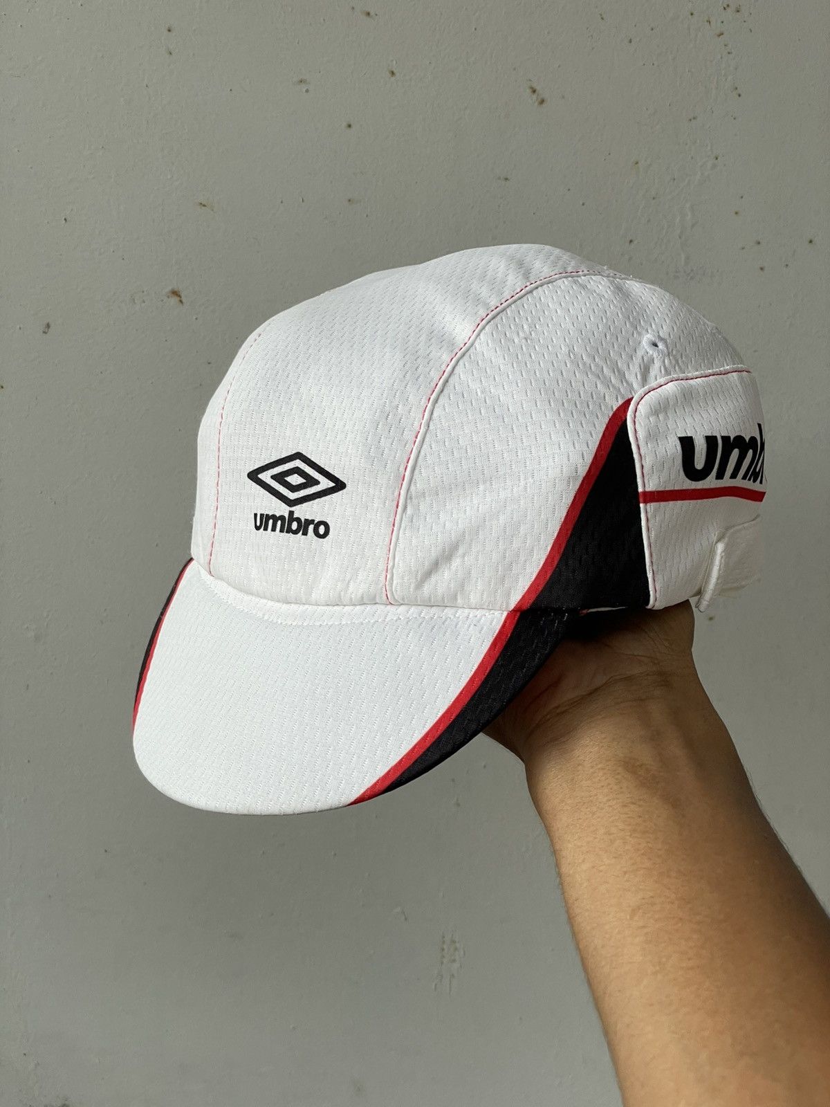 Umbro Cycling Fitted Hat Cap Size ONE SIZE - 1 Thumbnail