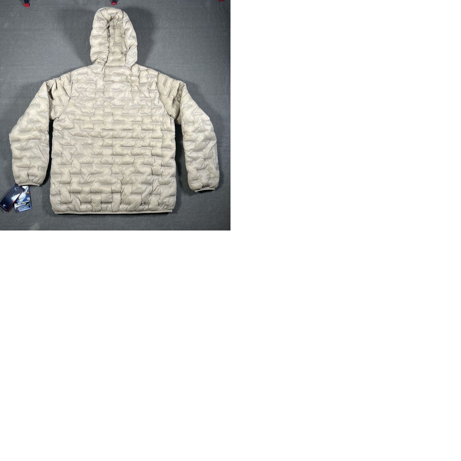 Reebok Reebok Jacket Quilted Hooded Sand Large Unisex Adults Windbreaker Outdoor Fall Winter Spring Puffy Size L / US 10 / IT 46 - 10 Thumbnail
