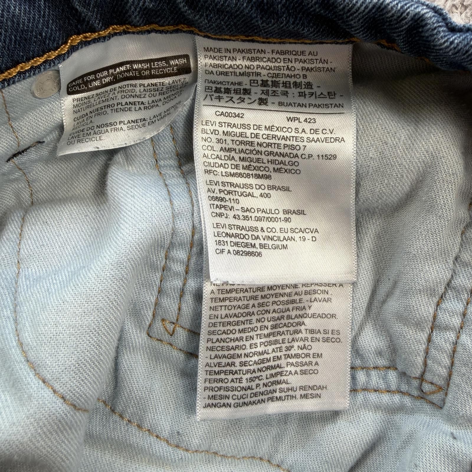 Levi's Levis 516 Straight Leg Jeans Mens 34x32 Medium Wash Blue Size US 34 / EU 50 - 11 Thumbnail