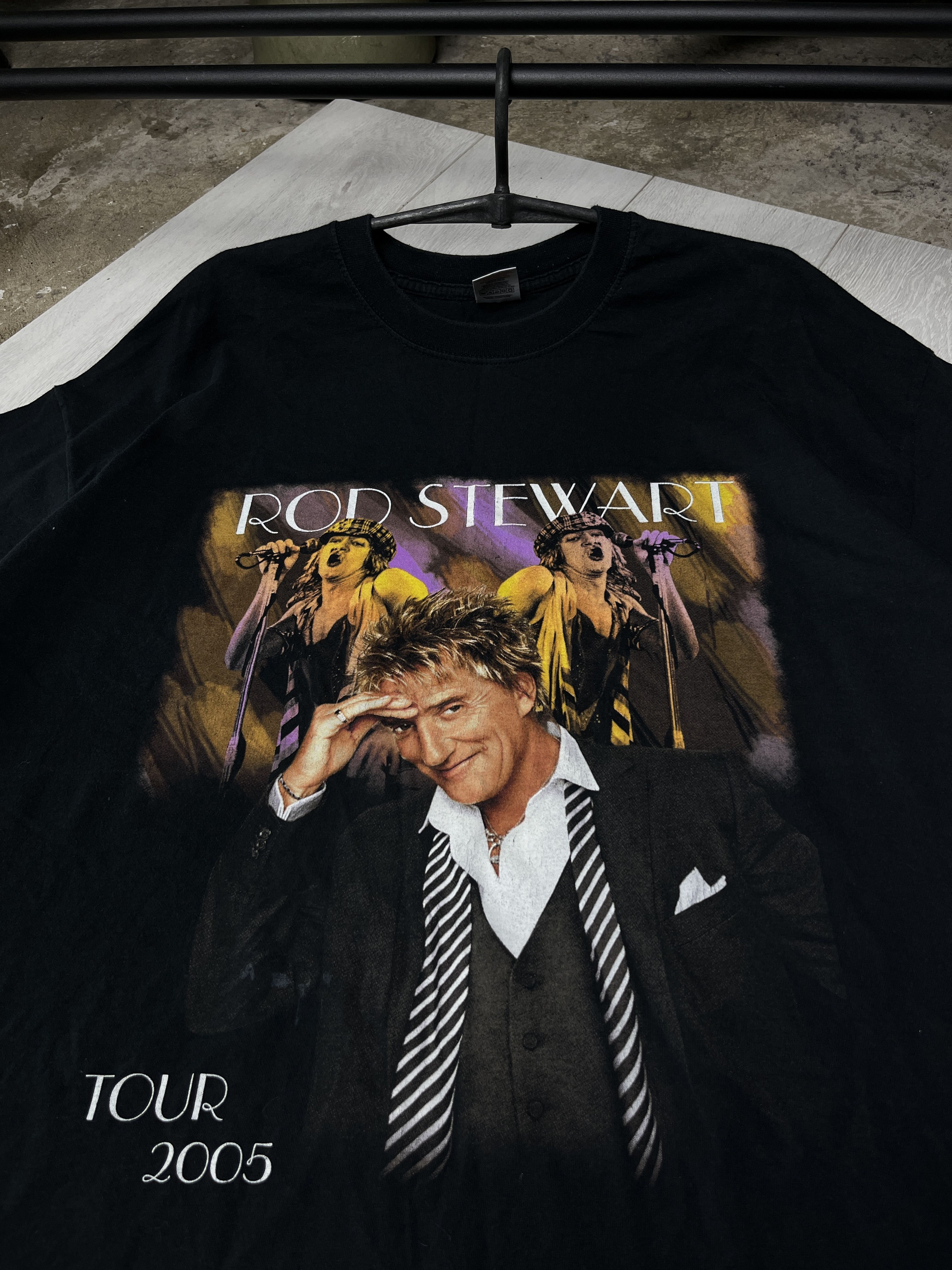 Vintage 2005 ROD STEWART "TOUR 2005" PHOTO GRAPHIC TEE - № 880 Size US XXL / EU 58 / 5 - 3 Thumbnail