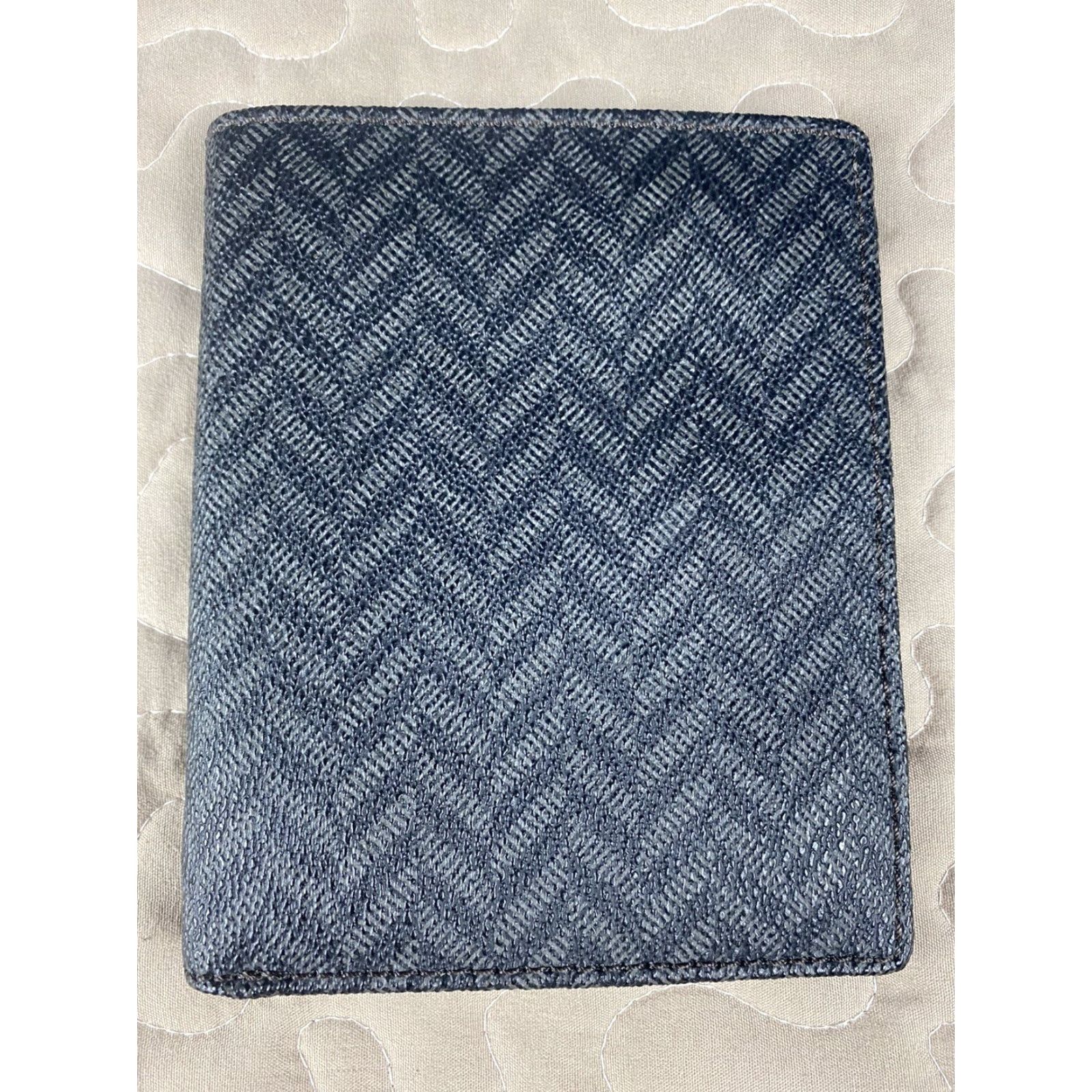 Fossil Fossil Travel Wallet Black & Gray Leather Pattern Bi Fold Large Unisex Wallet Unisex Bifold Folding Leather Black Gray Fossil Size ONE SIZE - 3 Thumbnail