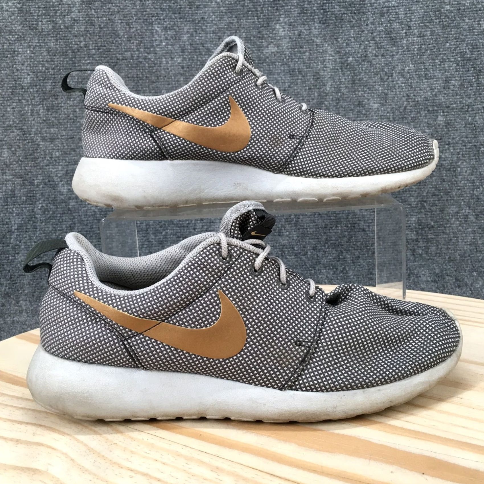 Nike Nike Roshe One Shoes Womens 9 Gray Lace Up Low Top Sneakers - Nike Roshe Running Shoes Womens 9 Gray Size M / US 6-8 / IT 42-44 - 2 Thumbnail