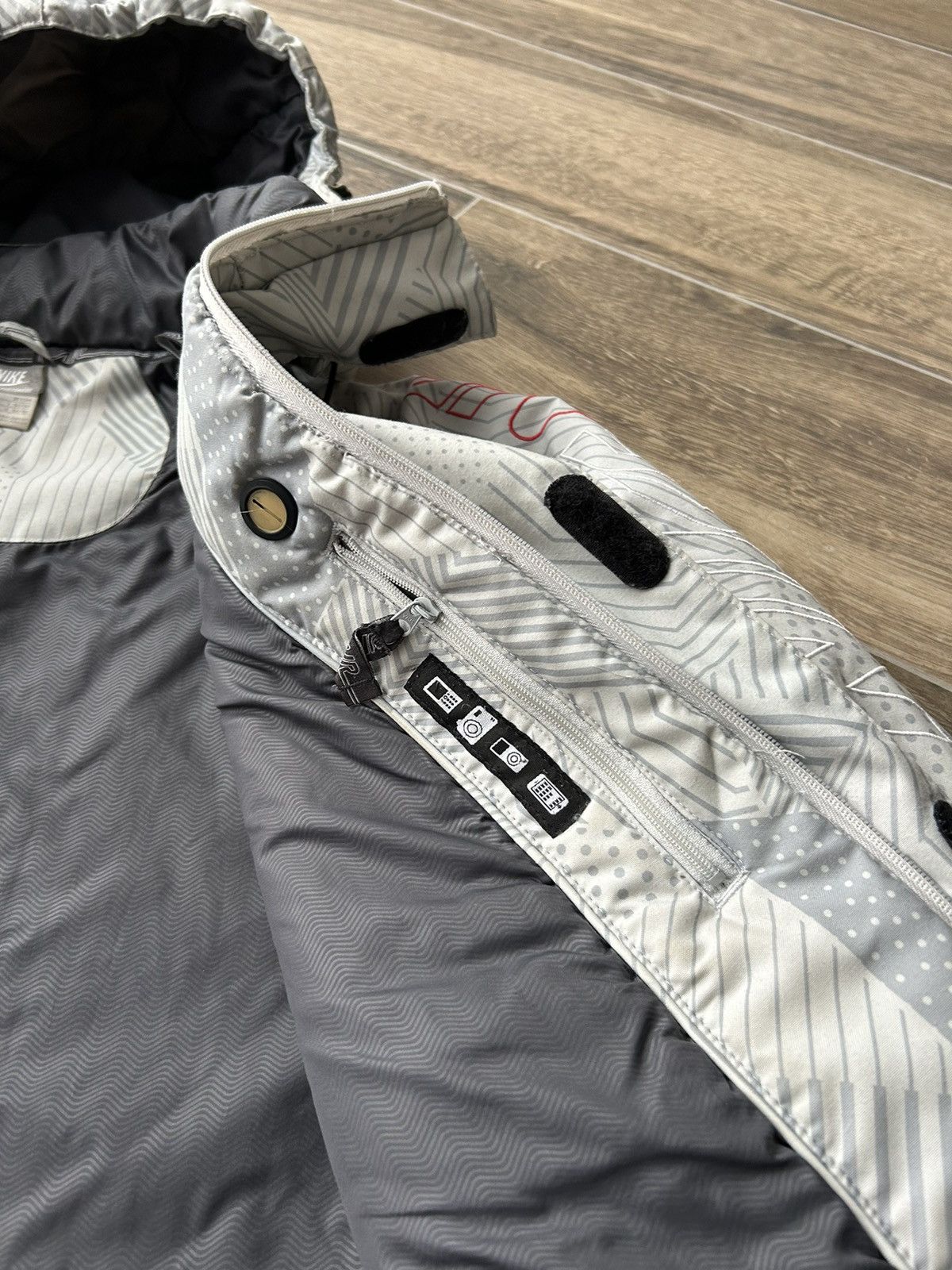 Nike × Vintage Vintage Nike Air Gorpcore puffer jacket mens technology Size US L / EU 52-54 / 3 - 5 Thumbnail