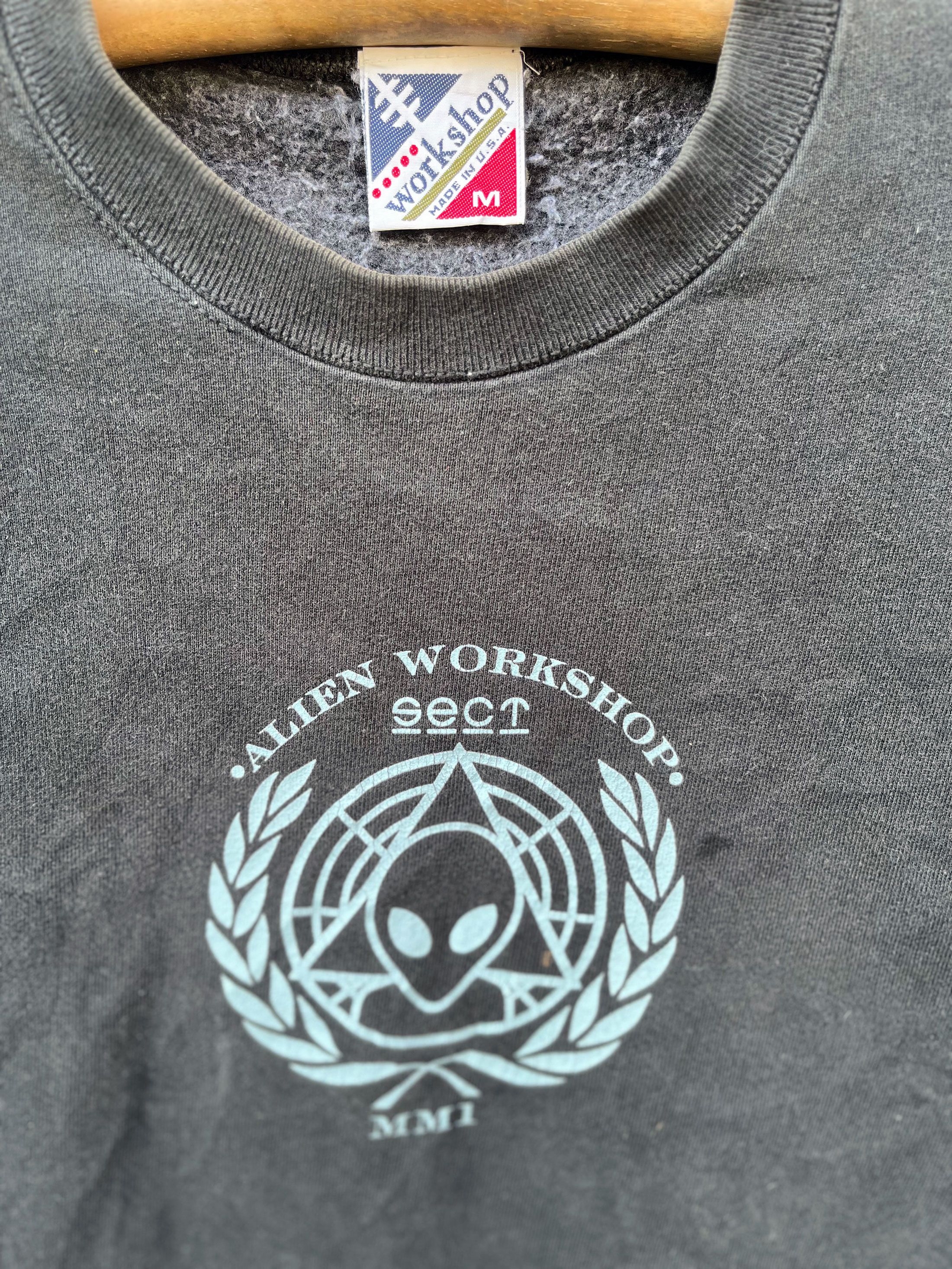 Alien Workshop Vintage Alien Workshop Sweatshirt Sweater Size US M / EU 48-50 / 2 - 2 Thumbnail