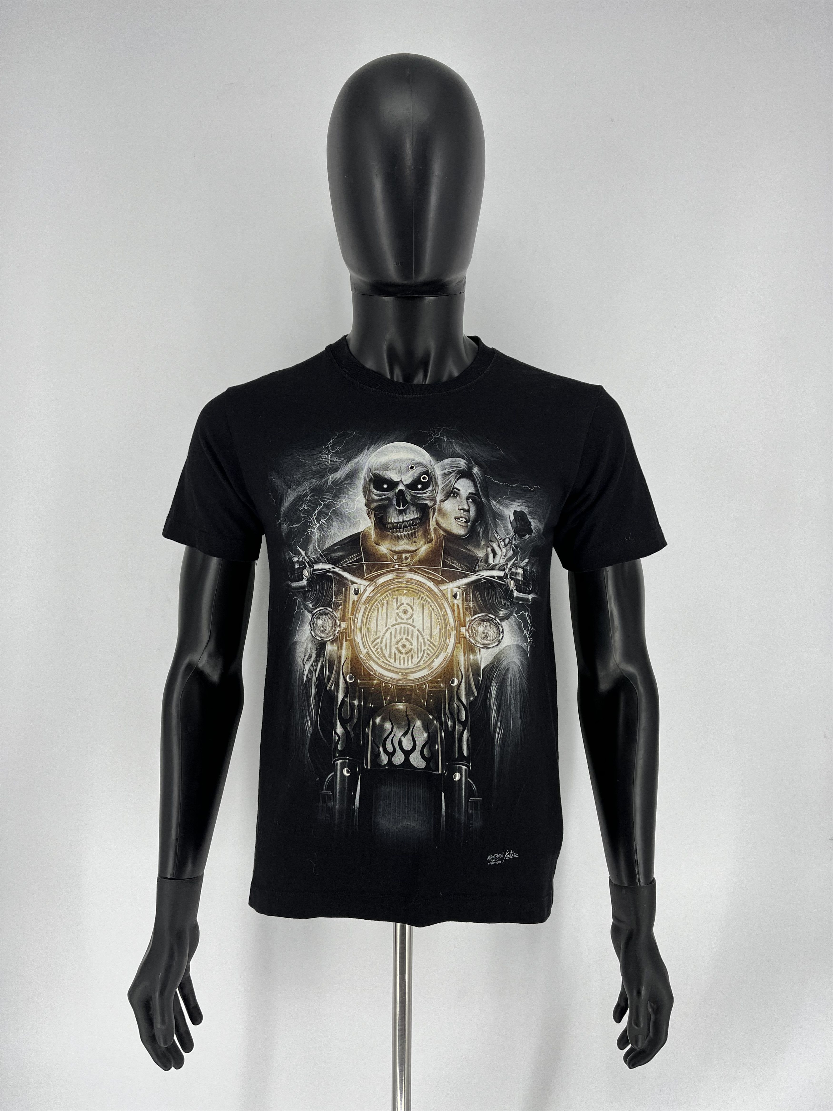 Vintage T-shirt Skeleton and a girl with a girl on a motorcycle Size US S / EU 44-46 / 1 - 2 Thumbnail