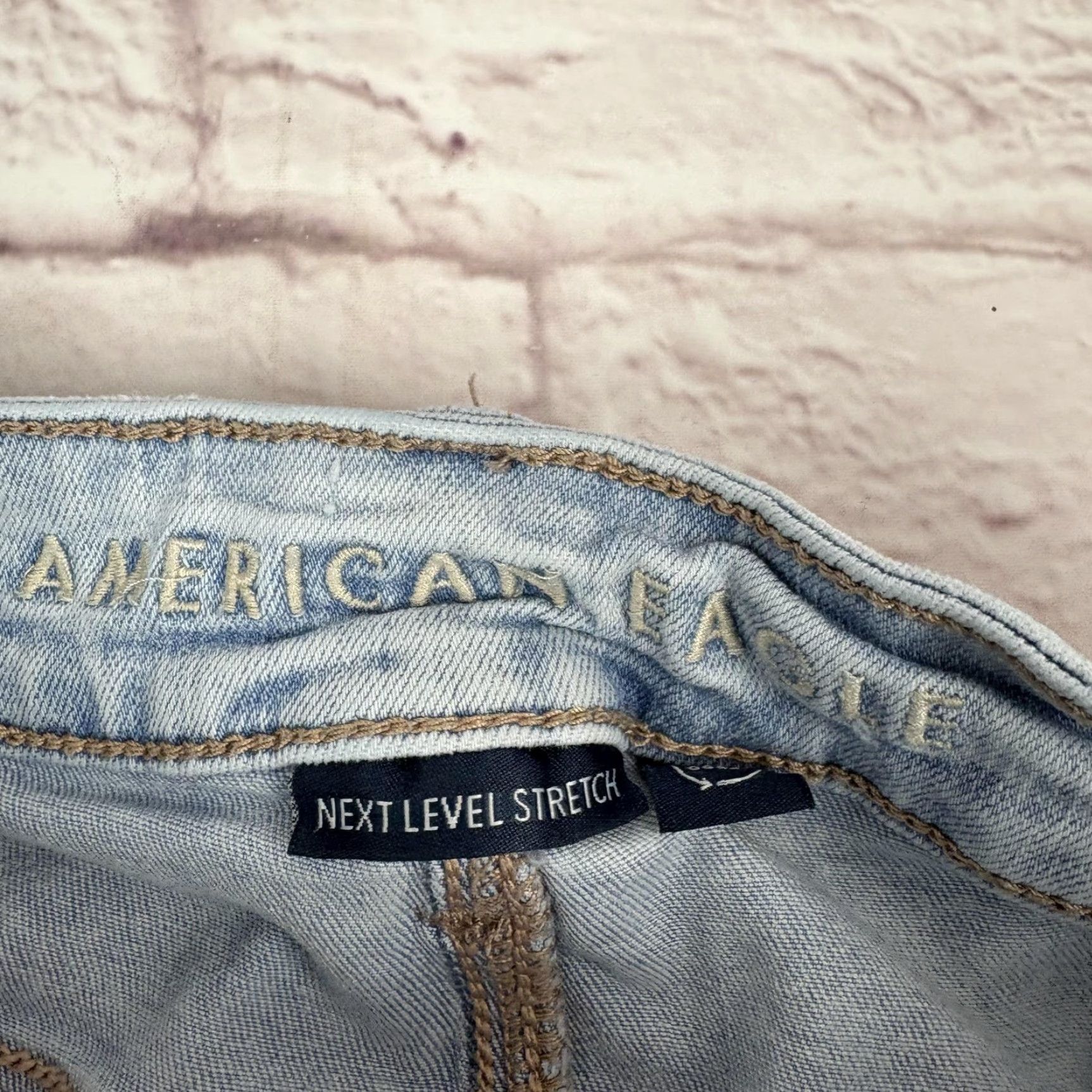 American Eagle Outfitters American Eagle Outfitters Shorts Womens 2 Blue High-Rise Shortie Denim Cutoff Size 26" / US 2 / IT 38 - 5 Thumbnail