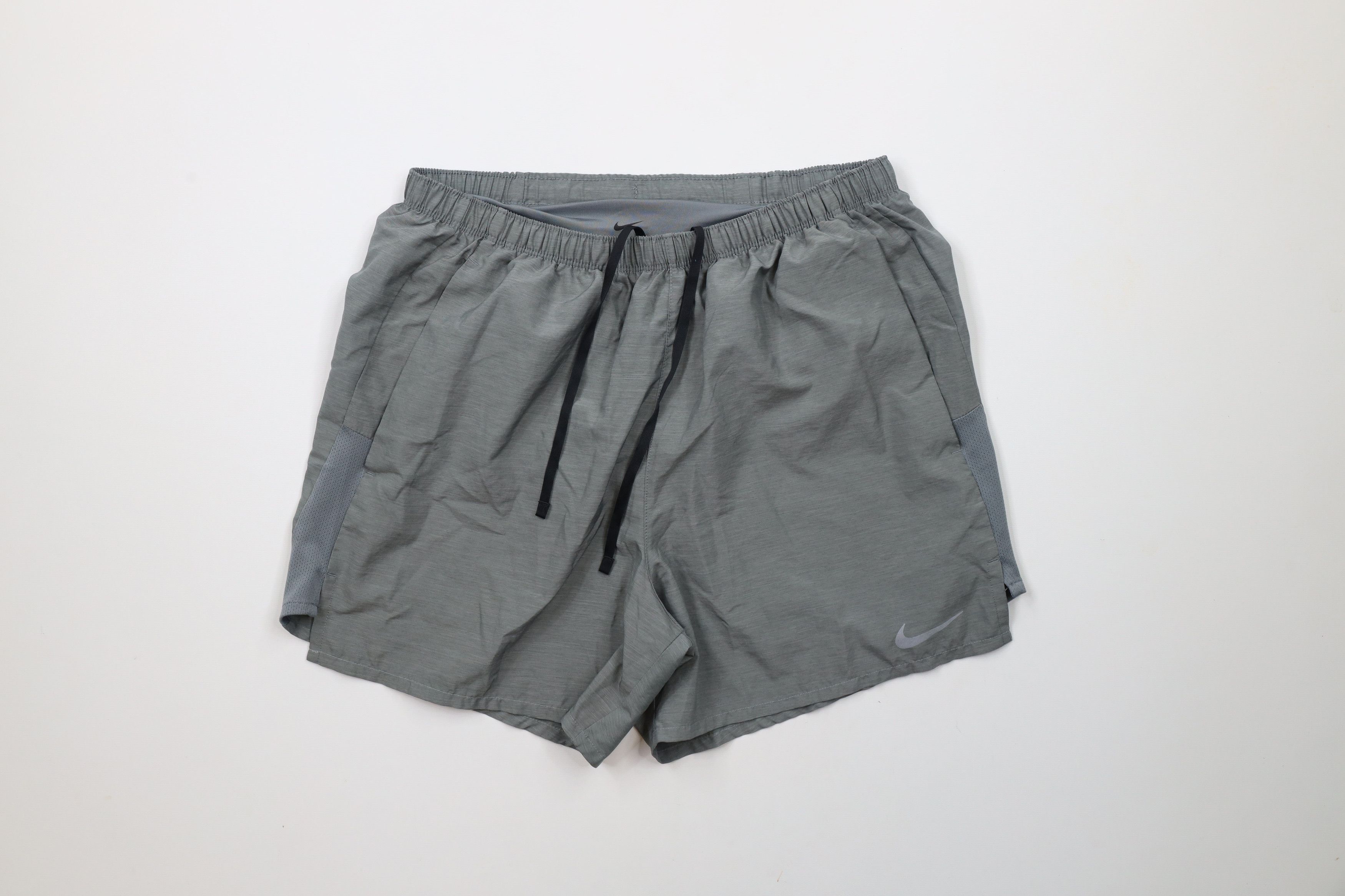 Nike × Vintage Nike Scott Mini Swoosh Reflective Above Knee Lined Shorts Size US 32 / EU 48 - 1 Thumbnail
