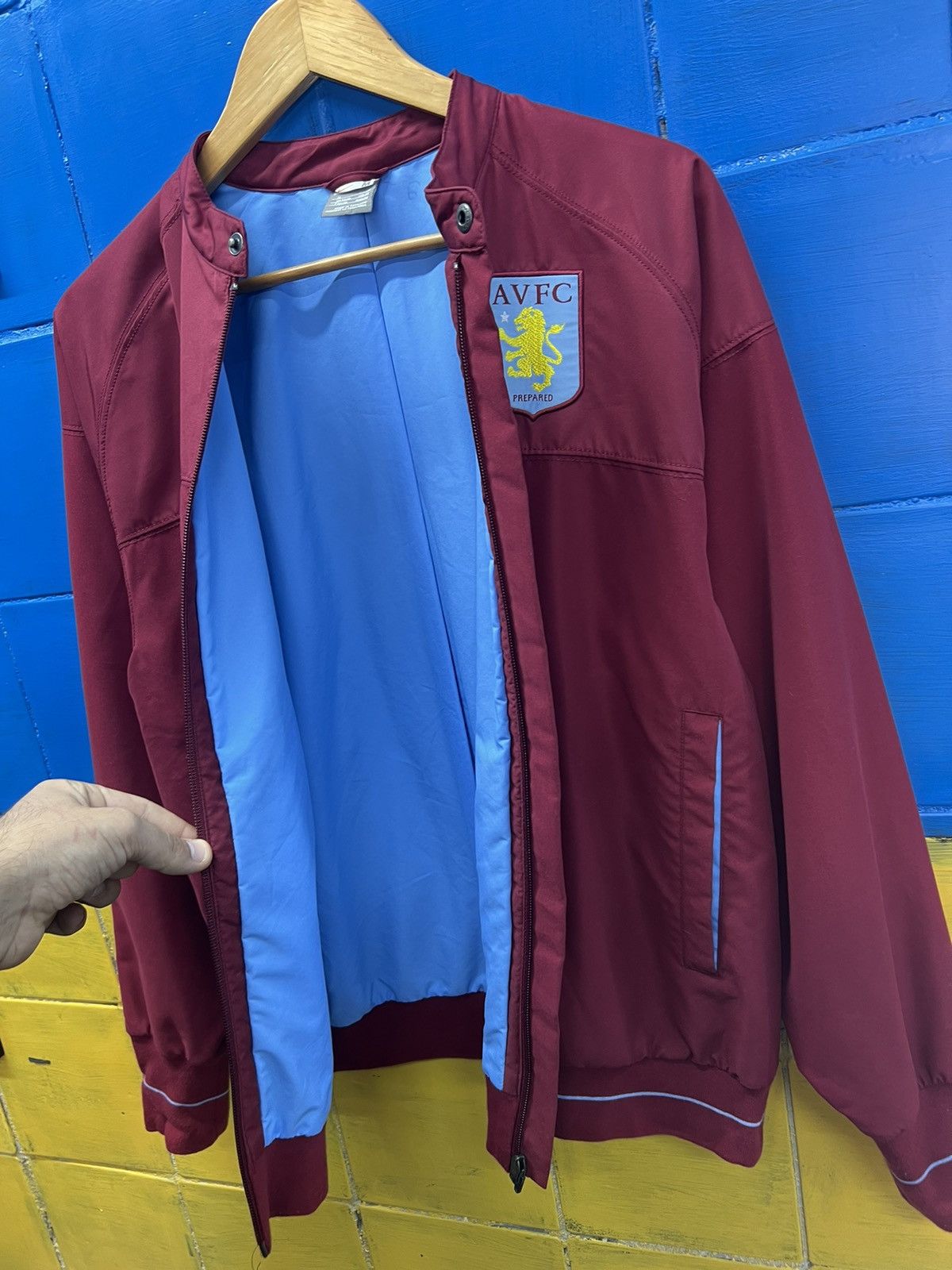 Vintage Vintage Nike 2008-2009 FC Aston Villa Track Jacket Size US M / EU 48-50 / 2 - 7 Thumbnail