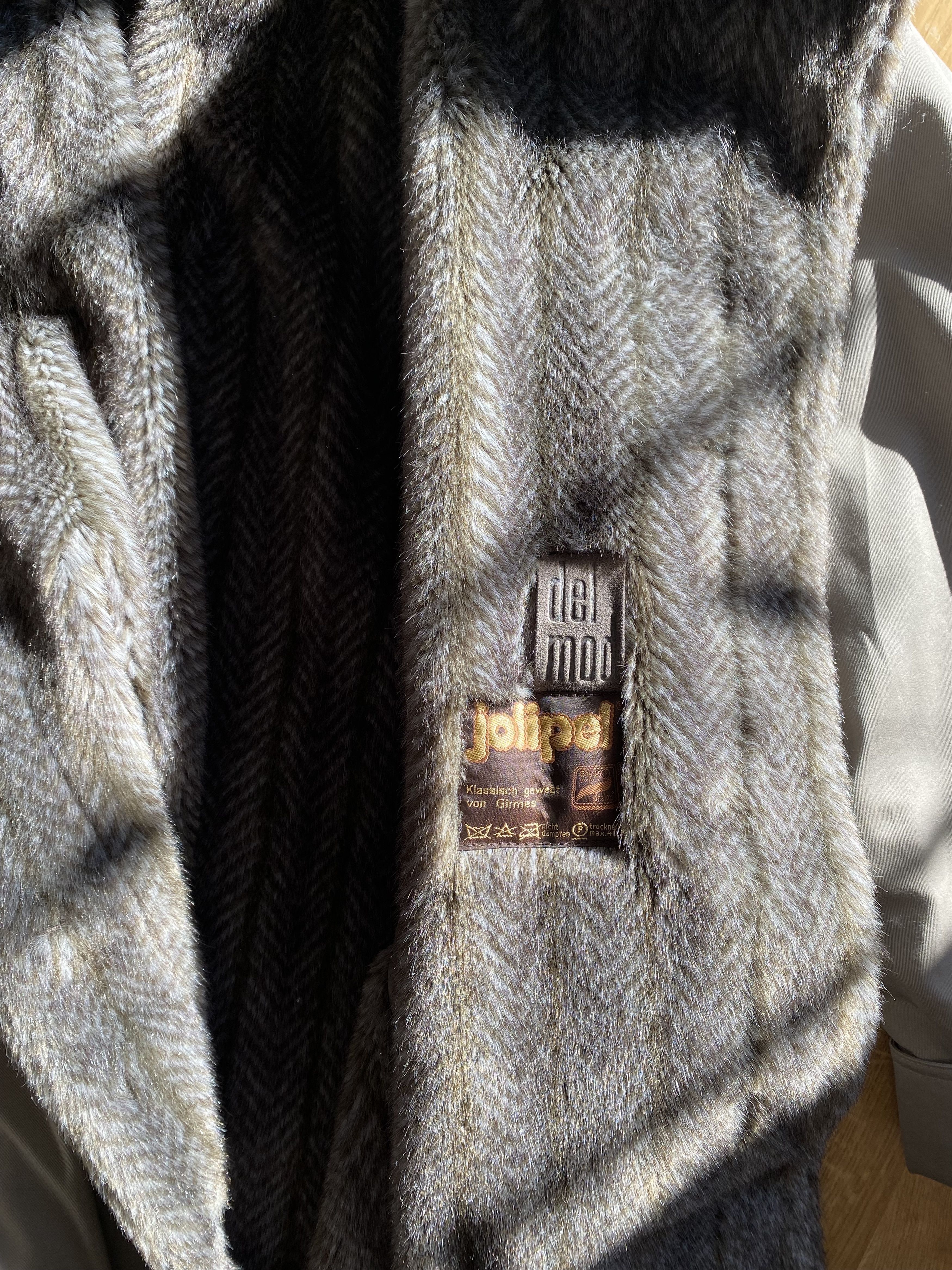 Designer Delmod coat lined with Jolipel faux fur Size M / US 6-8 / IT 42-44 - 7 Thumbnail