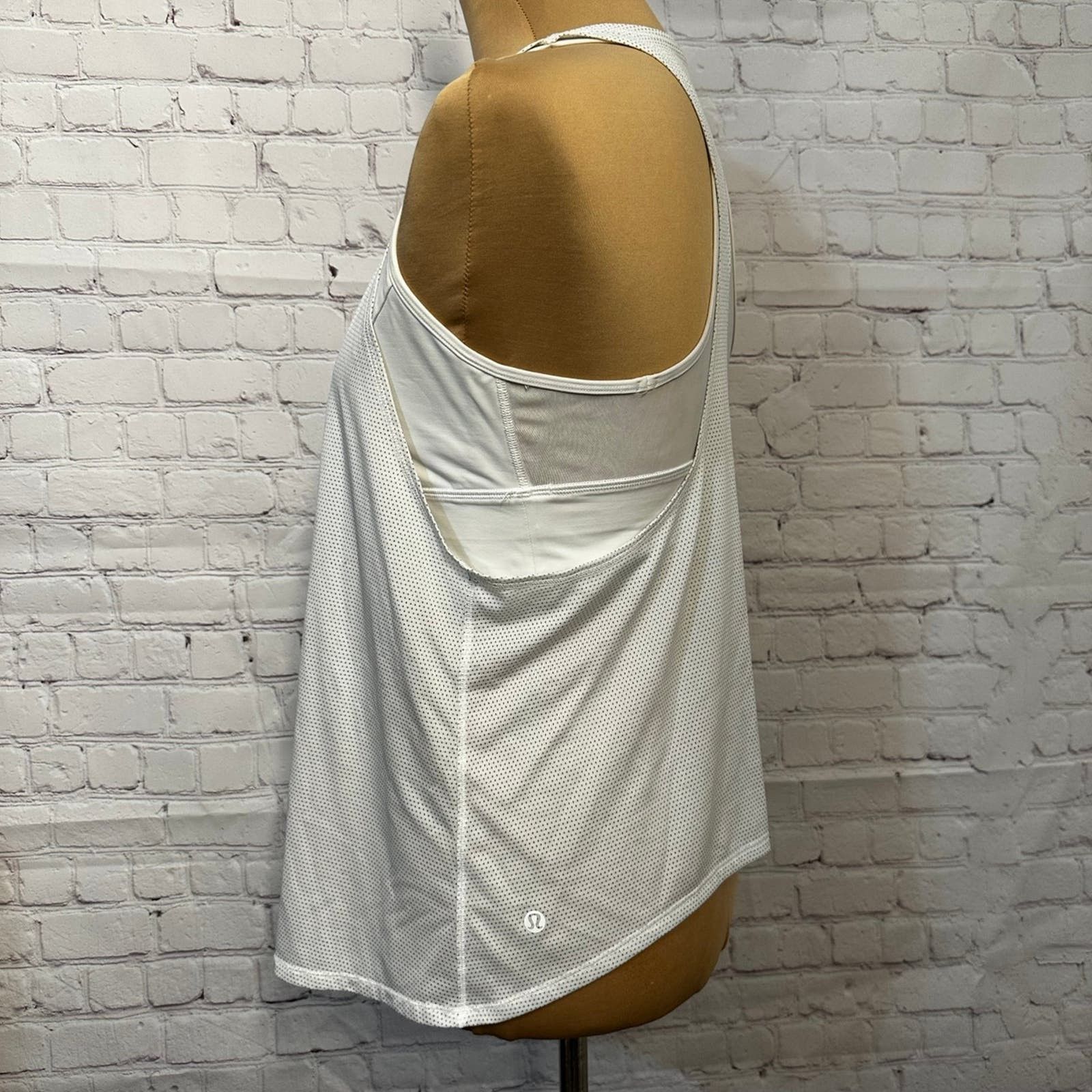 Lululemon Lululemon Tank Top Size L / US 10 / IT 46 - 3 Thumbnail