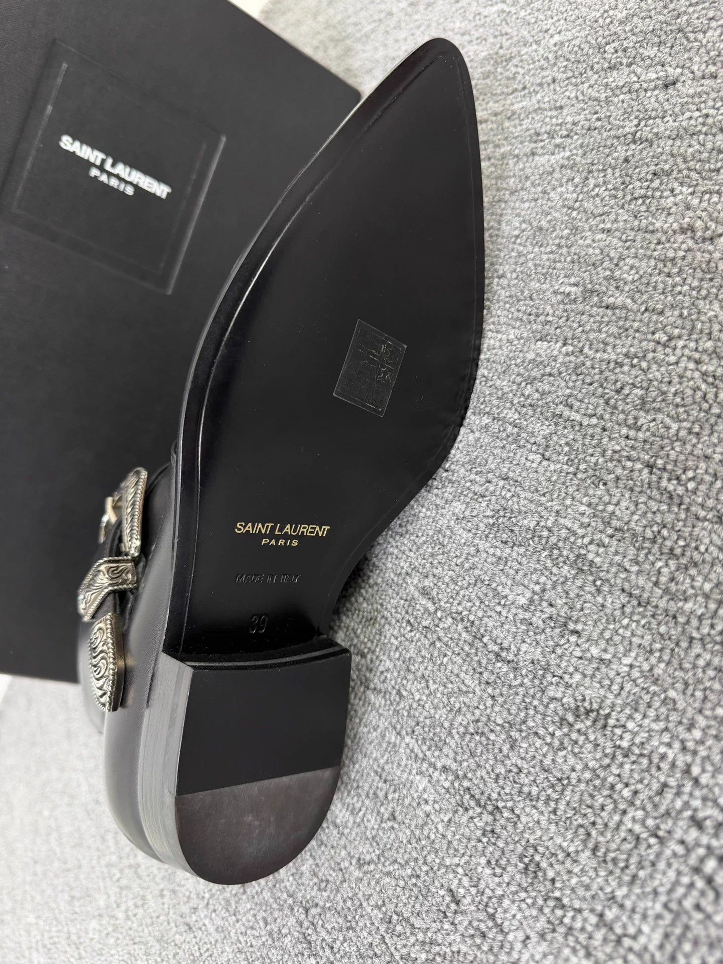 Saint Laurent Paris Saint Laurent SLP 14SS Chelsea 39 Cross Engraved Buckle Size US 6 / EU 39 - 6 Thumbnail