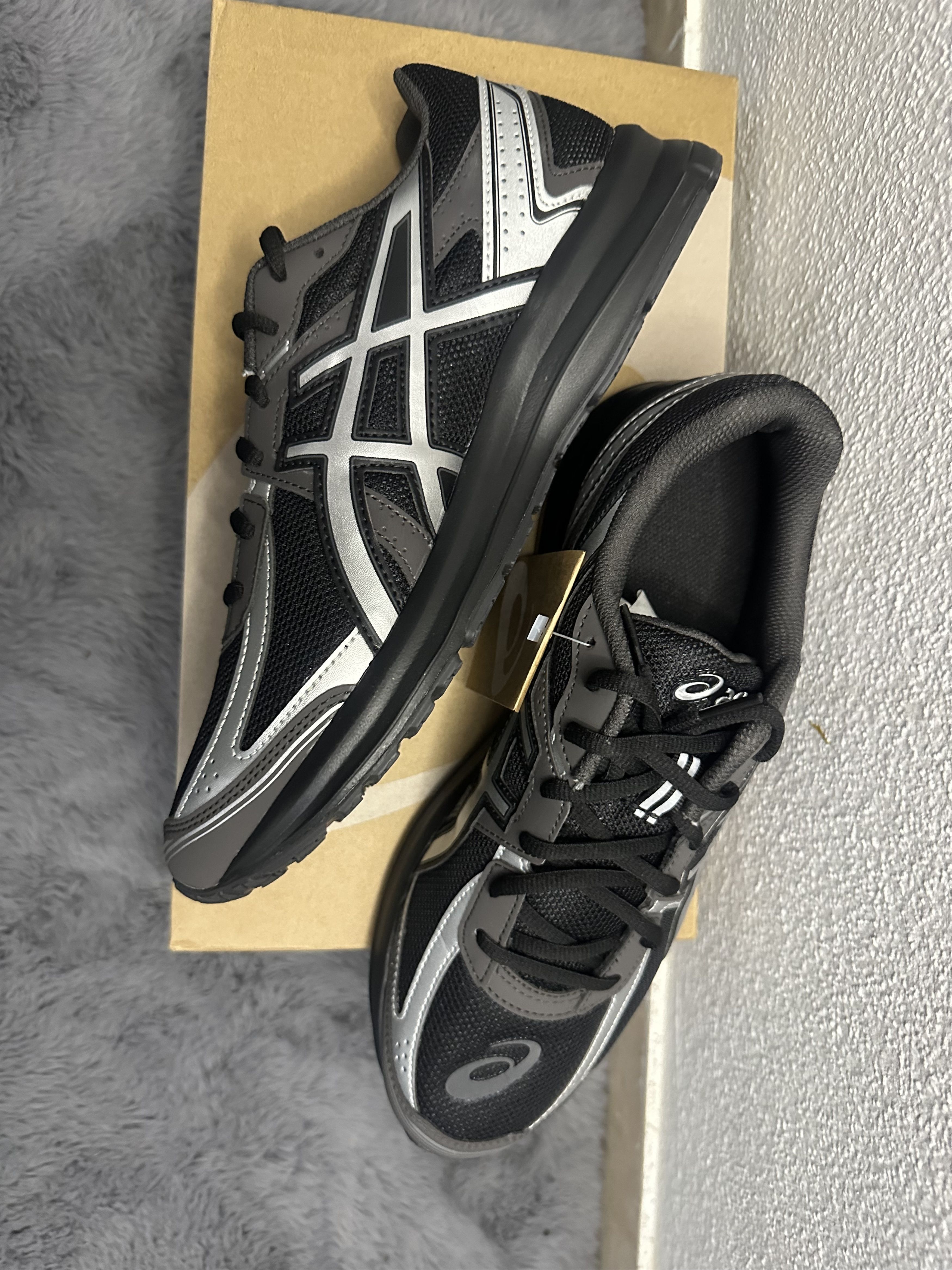 Asics Asics JOG 100S Size US 11 / EU 44 - 5 Thumbnail