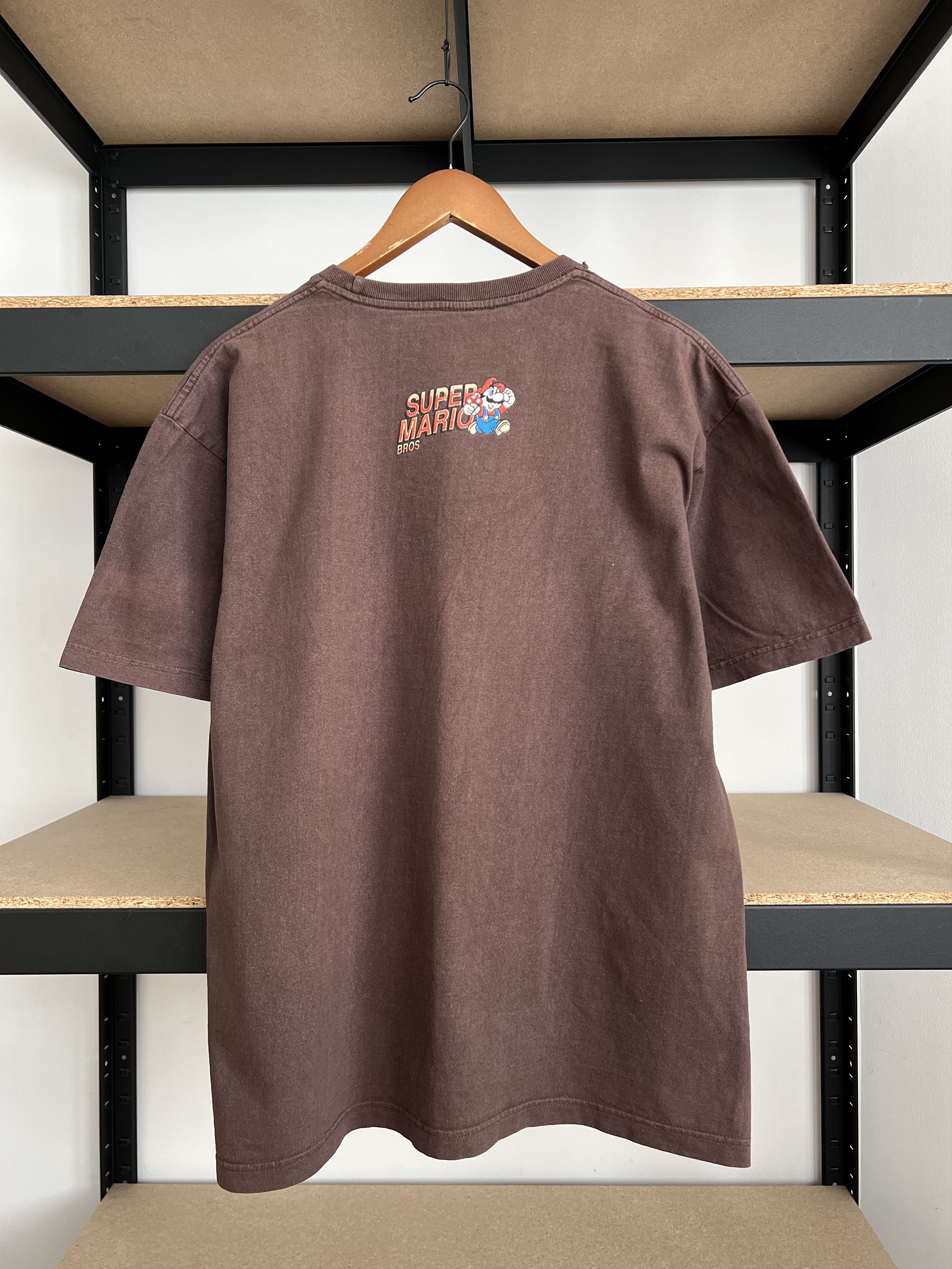 Nintendo Vintage 2000s Super Mario Bros Nintendo Brown T-shirt Size US L / EU 52-54 / 3 - 2 Thumbnail