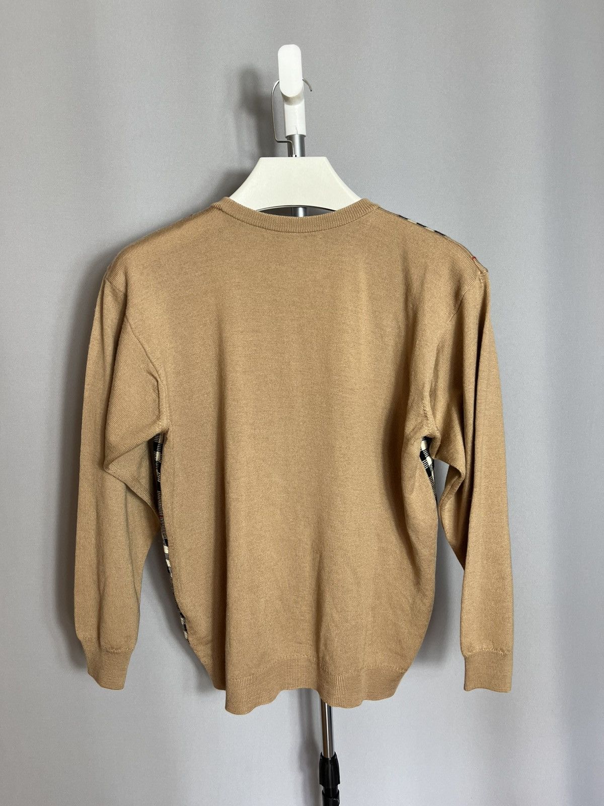 Burberry Burberry’s Vintage Nova Check Men’s Light Beige Wool Sweater Size US M / EU 48-50 / 2 - 9 Thumbnail