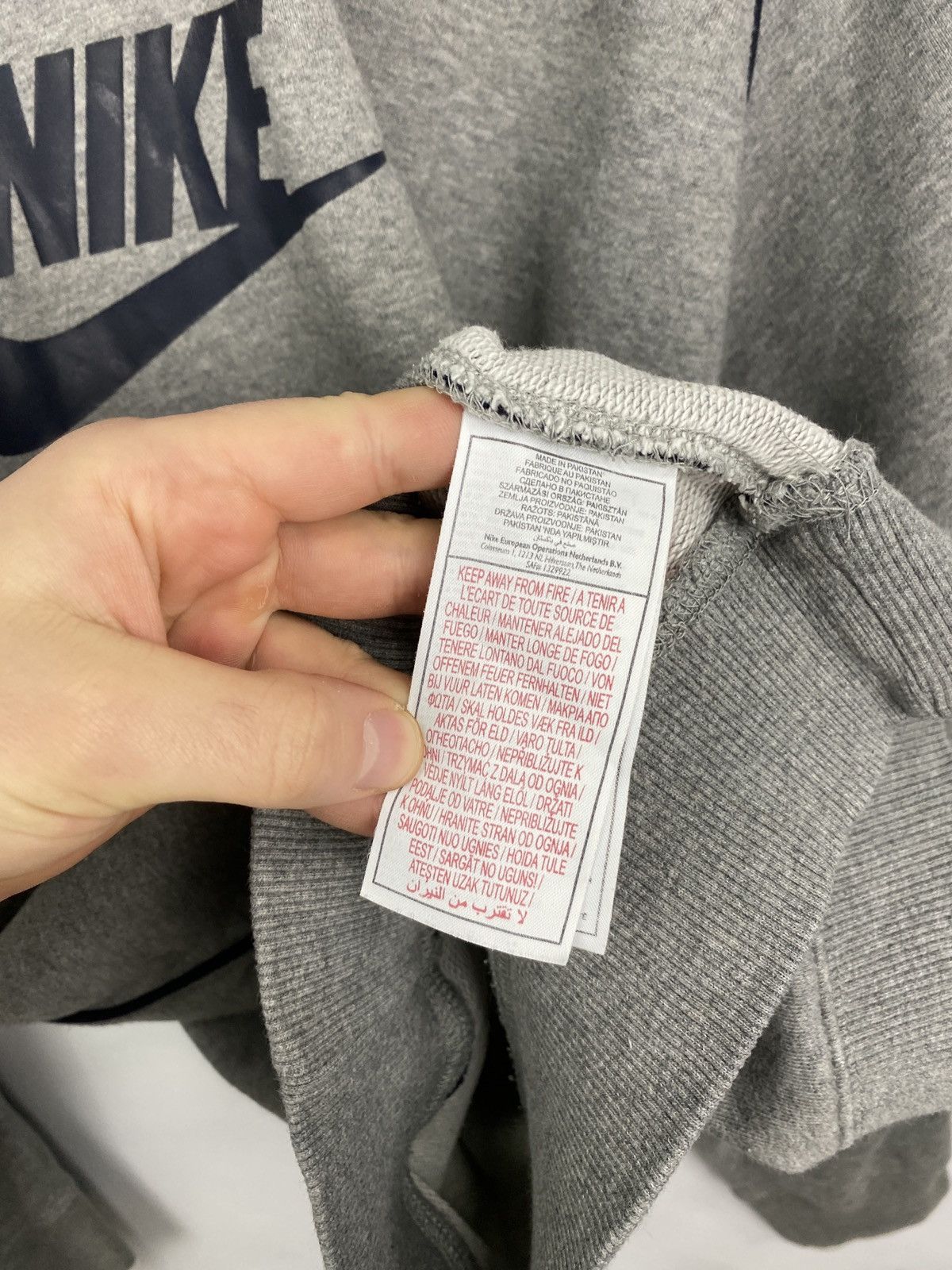Nike 🇺🇸 Vintage 90s Nike Y2K Athletic Sweatshirt Rare Retro Hype Size US XL / EU 56 / 4 - 6 Thumbnail