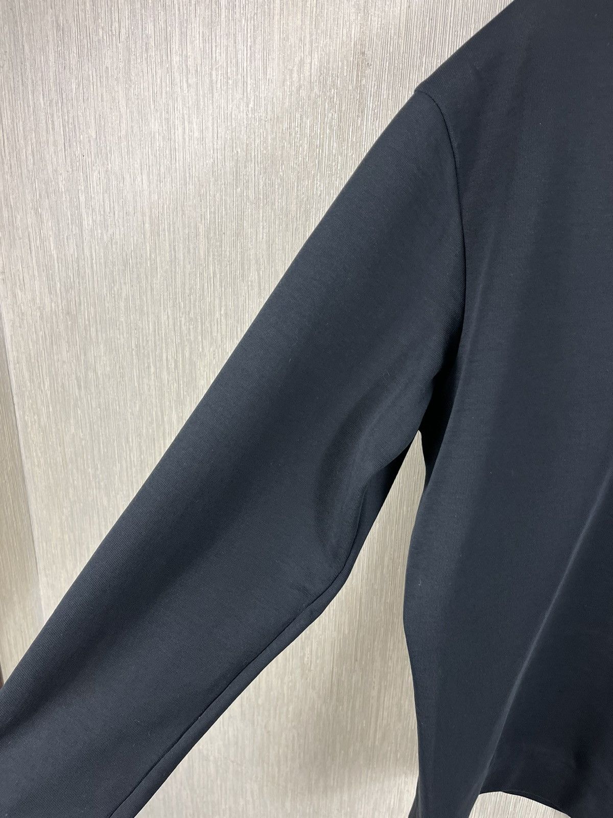 Cos × Designer COS leather patch pocket zip basic sweatshirt y2k crewneck Size US L / EU 52-54 / 3 - 14 Thumbnail