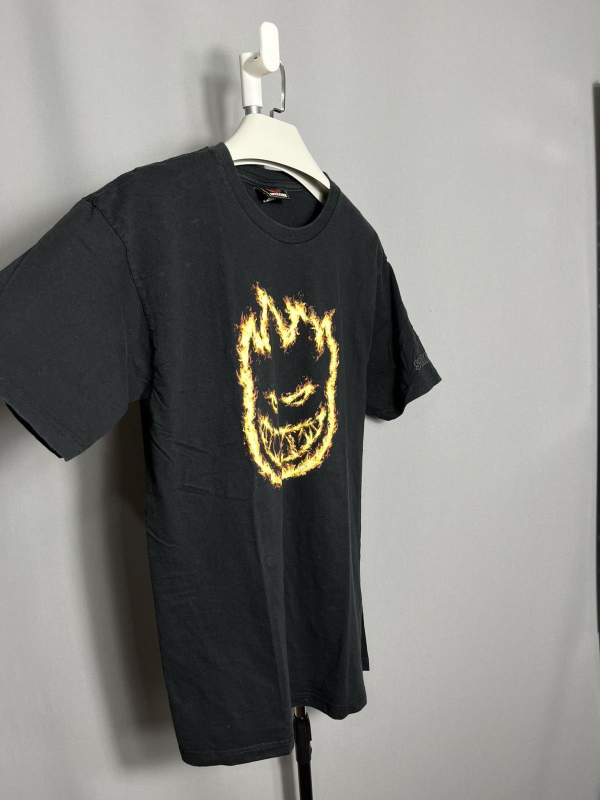 Spitfire Vintage Spitfire Wheels Skateboard Fire Head Skate Logo Size US M / EU 48-50 / 2 - 3 Thumbnail