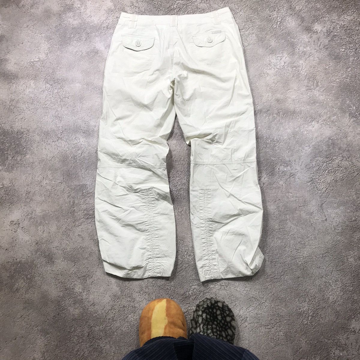 Vintage Vintage Y2K Baggy Distressed Cargo Pants Streetwear Logo 30 Size 30" / US 8 / IT 44 - 4 Thumbnail