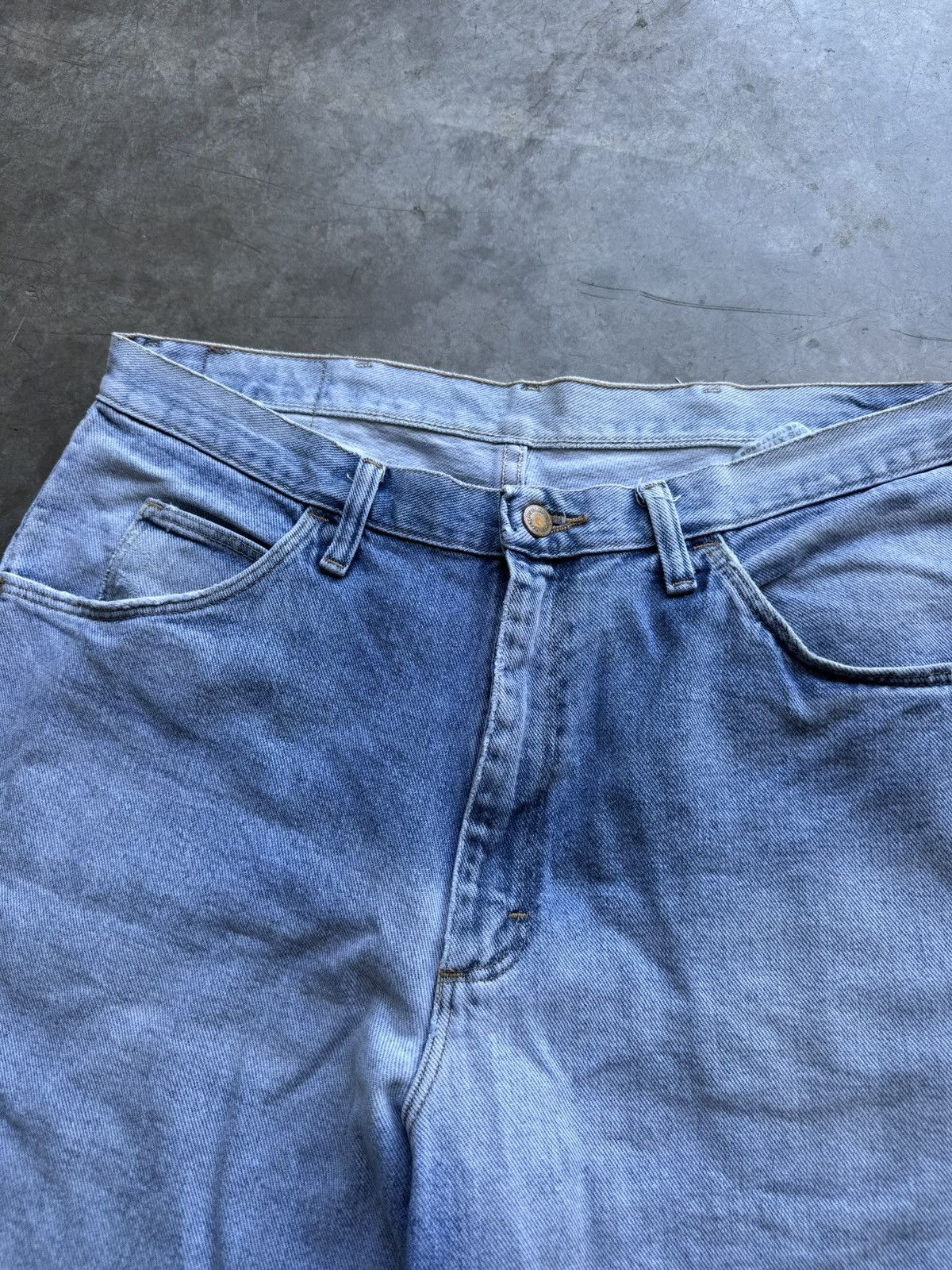 Wrangler Vintage 90’s/00’s Wrangler Light Denim Jean Shorts Size US 34 / EU 50 - 2 Thumbnail