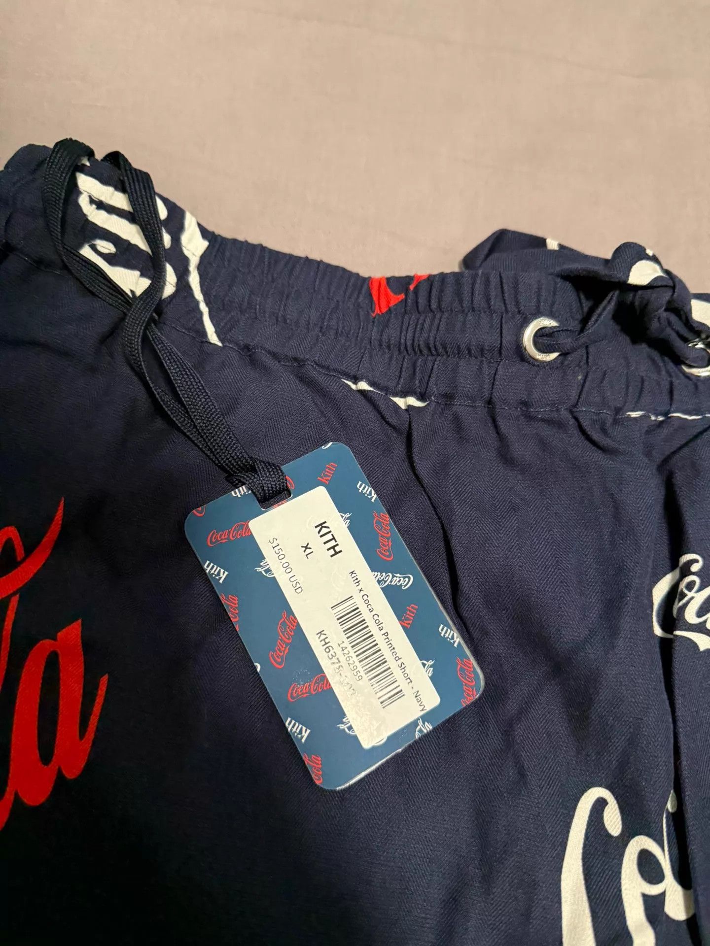 Kith Kith Coca-Cola Printed Shorts XL New With Tags Size US 36 / EU 52 - 2 Thumbnail
