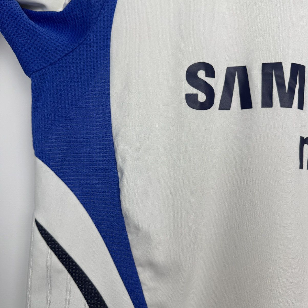 Chelsea Soccer CHELSEA 2006 2007 TRAINING FORMOTION FOOTBALL SOCCER JERSEY Size US L / EU 52-54 / 3 - 8 Thumbnail