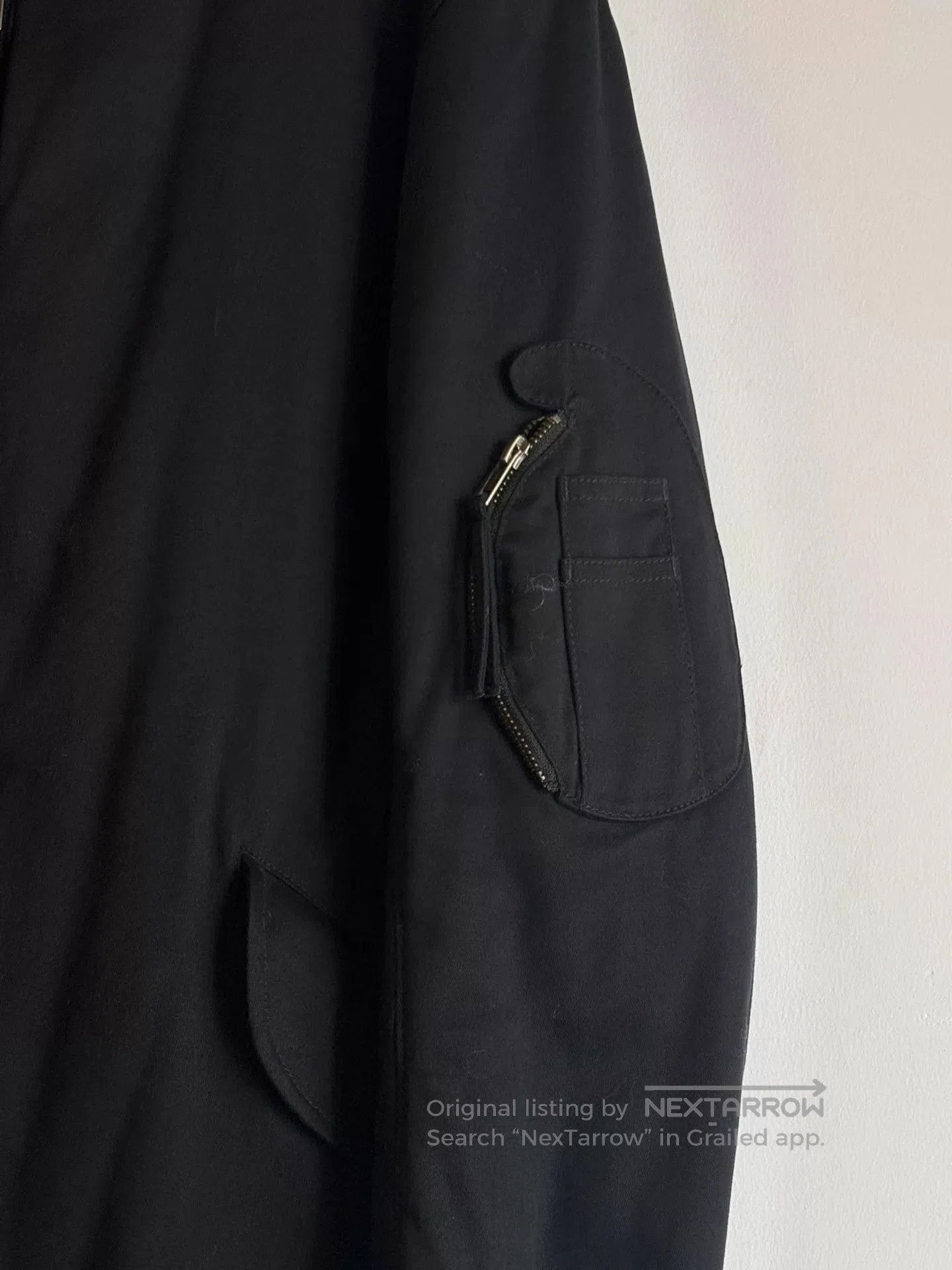 Helmut Lang Black er Jacket with Zip Front and Pockets . Size US M / EU 48-50 / 2 - 5 Thumbnail