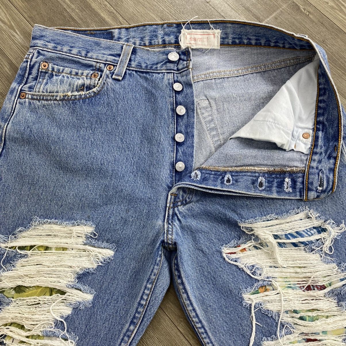 Levi's Vintage Clothing 1990s Vintage Levis 501 USA Sample Distressed Faded Jeans Size US 33 - 8 Thumbnail
