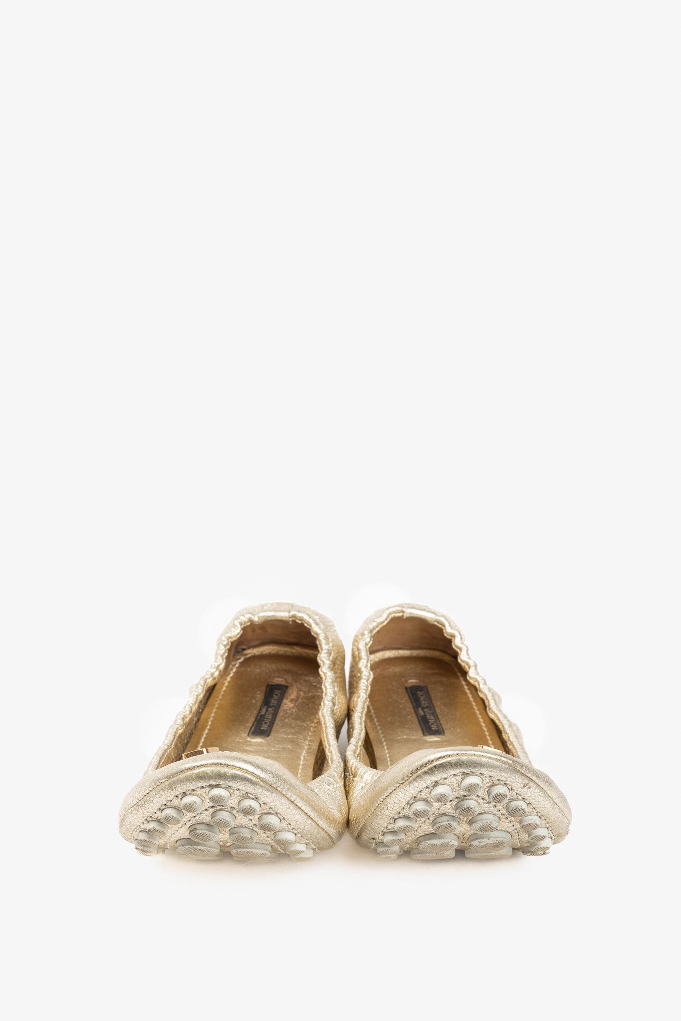Louis Vuitton Louis Vuitton Lemon Metallic Pebbled Leather Bow Flats Size US 8.5 / IT 38.5 - 3 Thumbnail