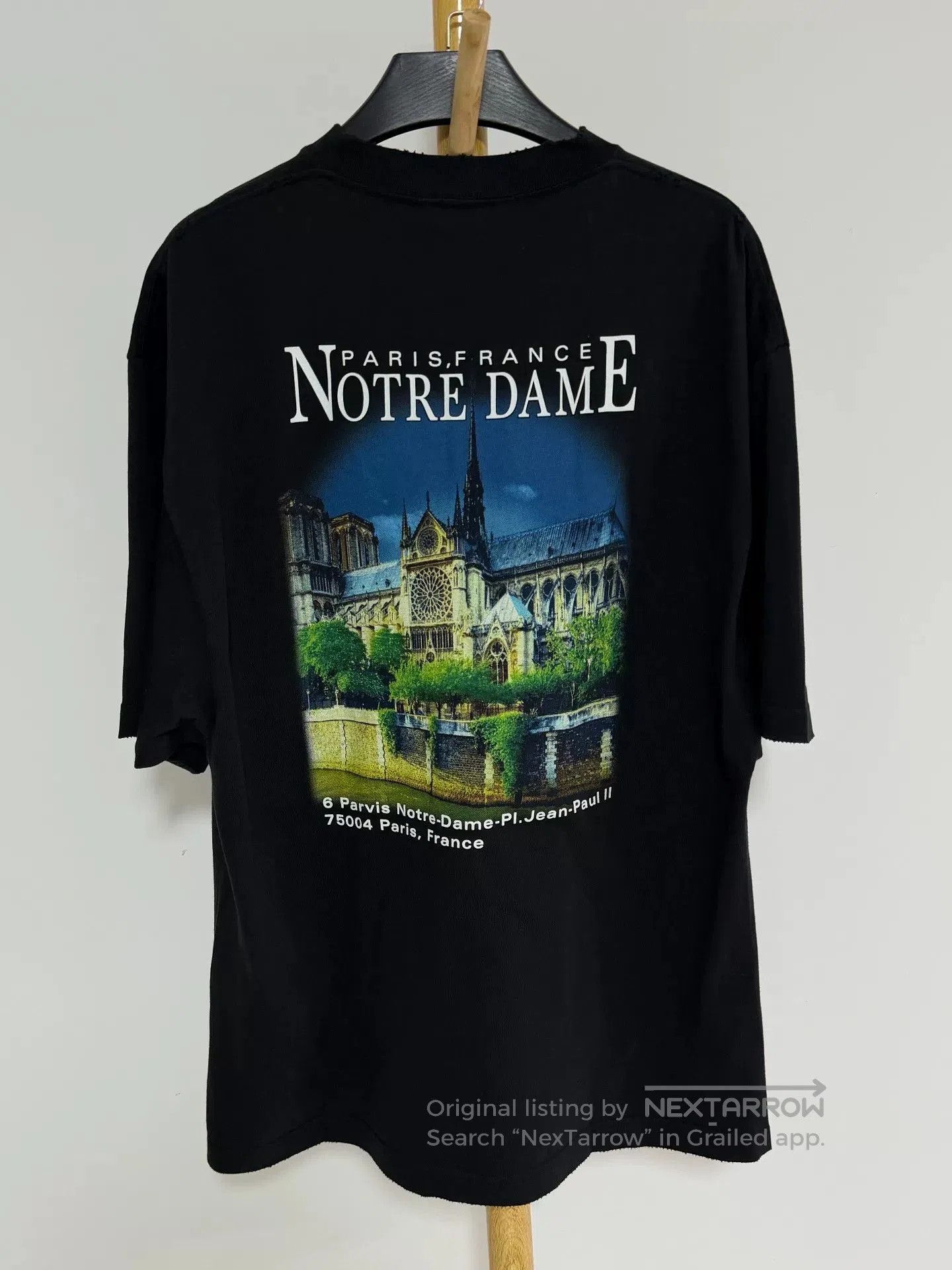 Balenciaga Balenciaga Castle Print Short - Sleeved T - Shirt. Size XXS / US 00 / IT 34 - 2 Thumbnail