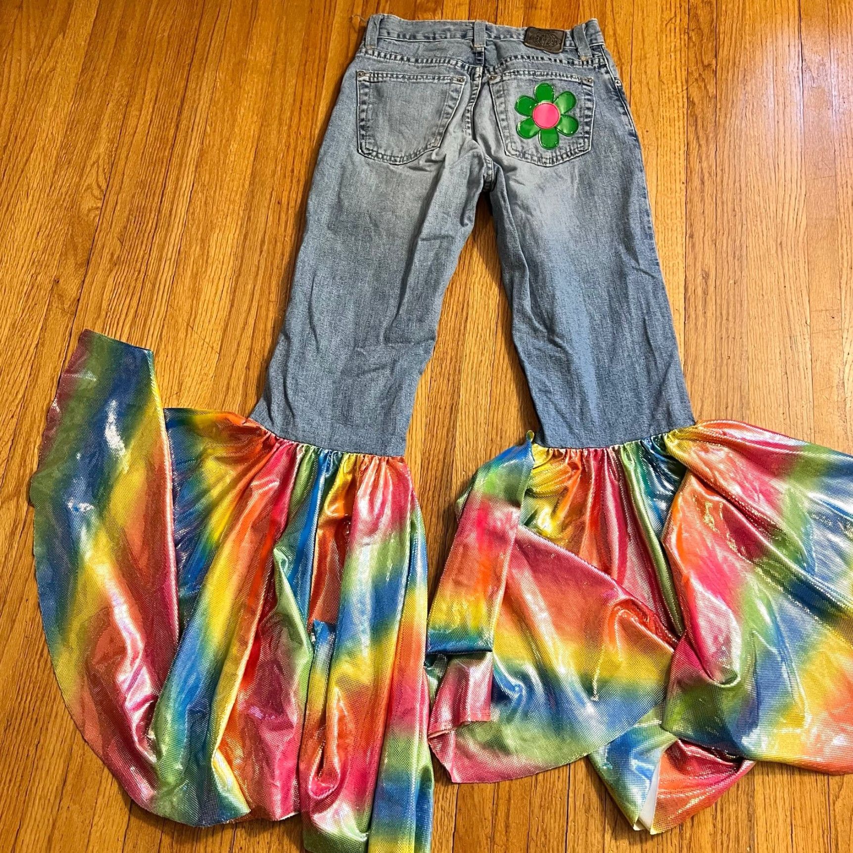 Gap Gap Jeans Womens Bell Bottom Flare Pants Rainbow Low Rise 1 Juniors Blue 27x32 Womens Size 25" / US 0 / IT 36 - 3 Thumbnail