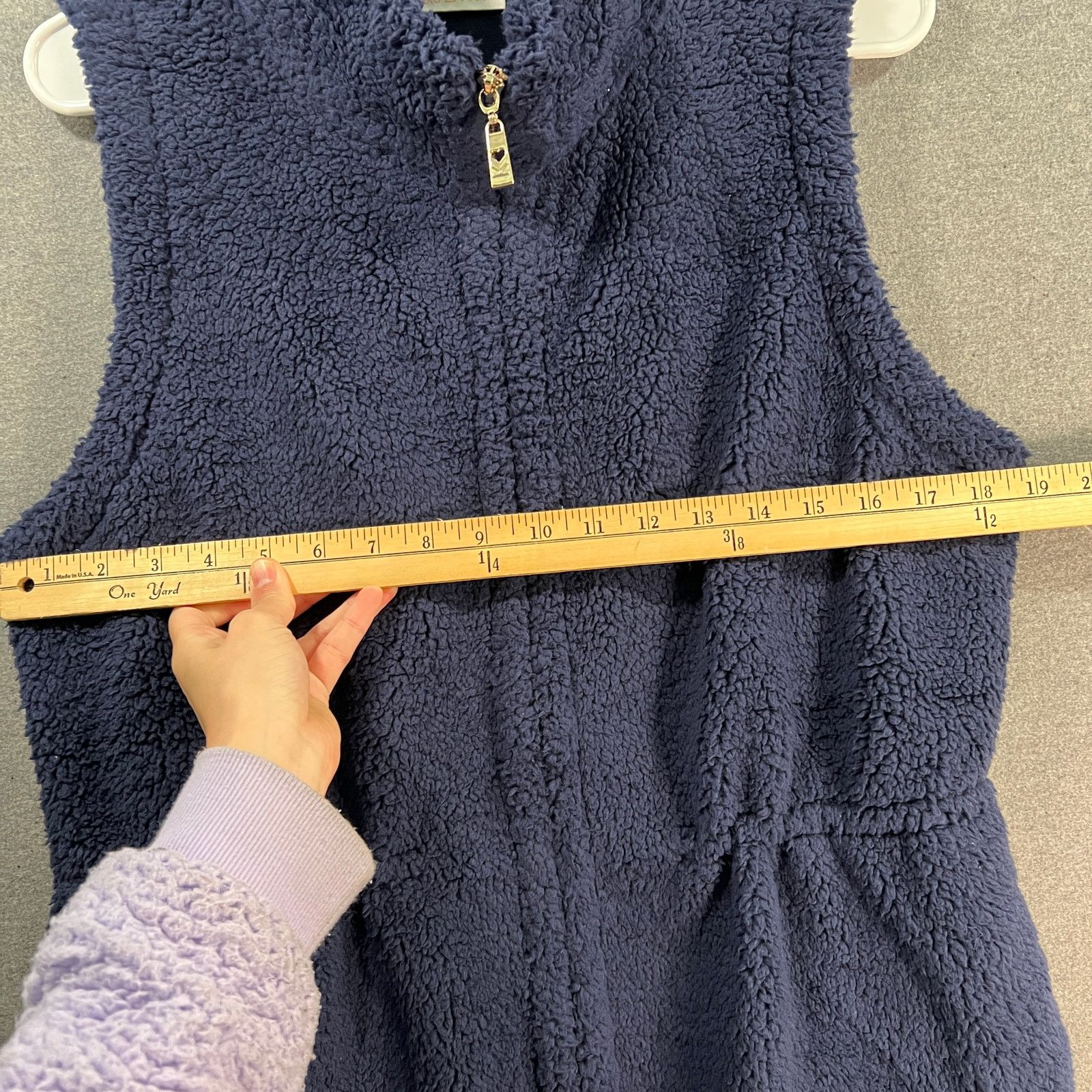 Other Belle by Kim Gravel Signature Zip Sherpa Vest Twilight Size M / US 6-8 / IT 42-44 - 6 Thumbnail