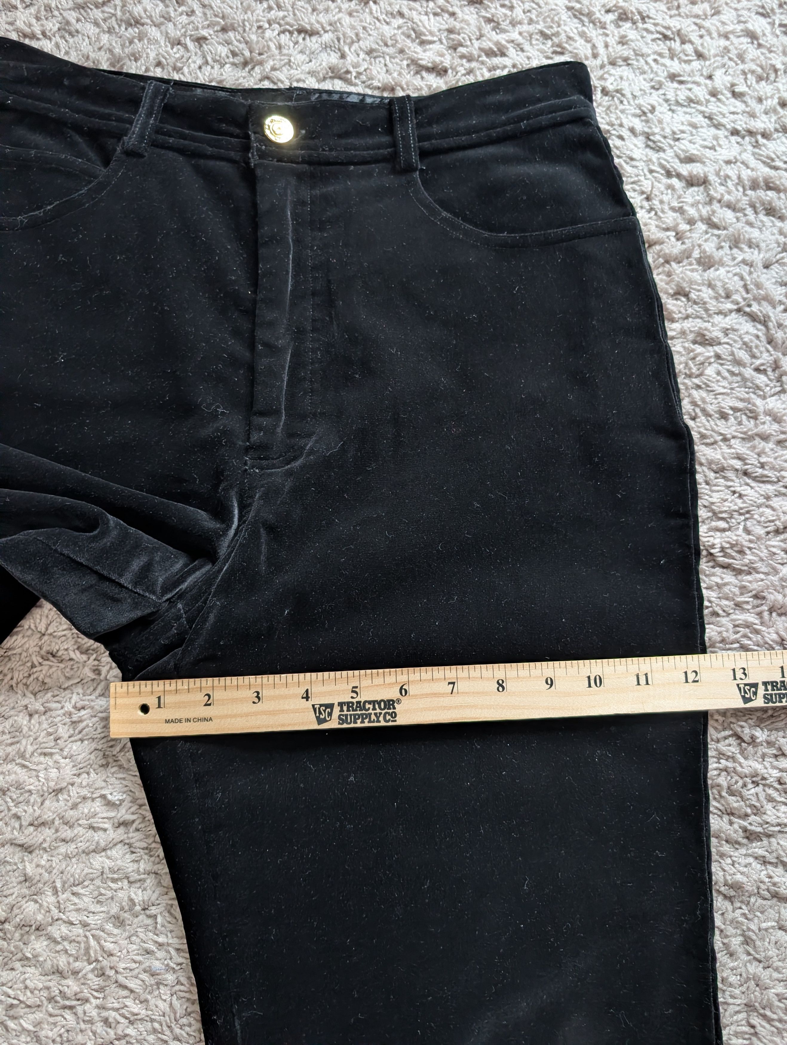 St. John St. John Sport Marie Gray Velvet Straight Leg Pants Size 30" / US 8 / IT 44 - 9 Thumbnail