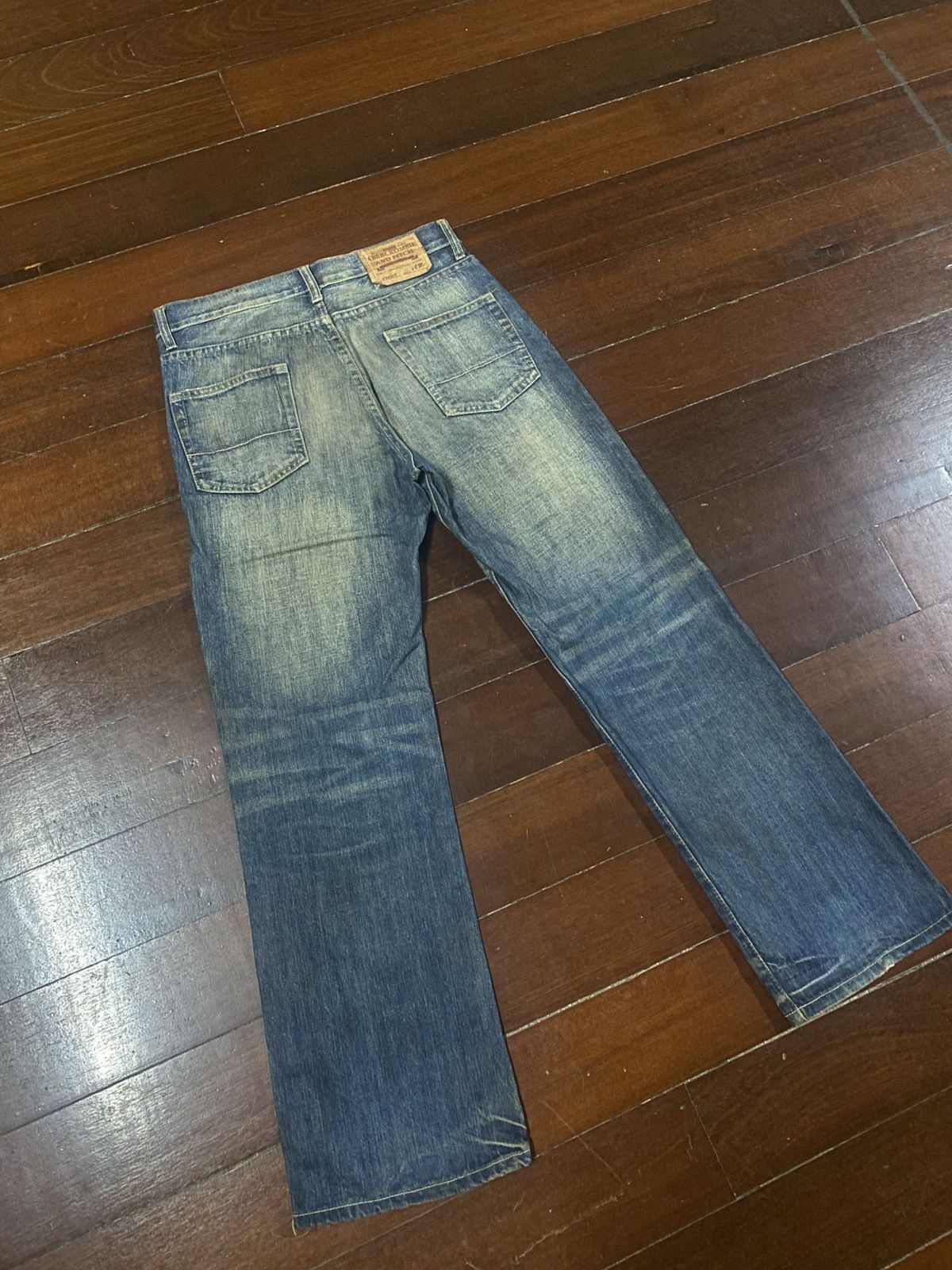 Abercrombie & Fitch Vintage Abercrombie Blue Wash Distressed mud wash lowrise Size US 33 - 10 Thumbnail