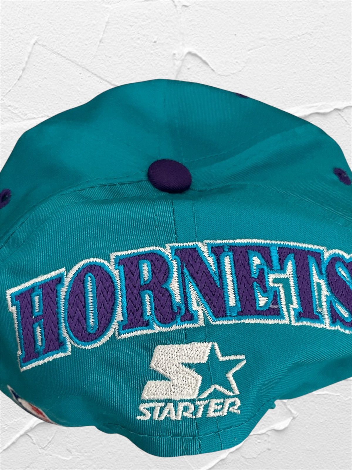 Starter Vintage 90s Starter Charlotte Hornets Snapback Made In Korea Size ONE SIZE - 7 Thumbnail