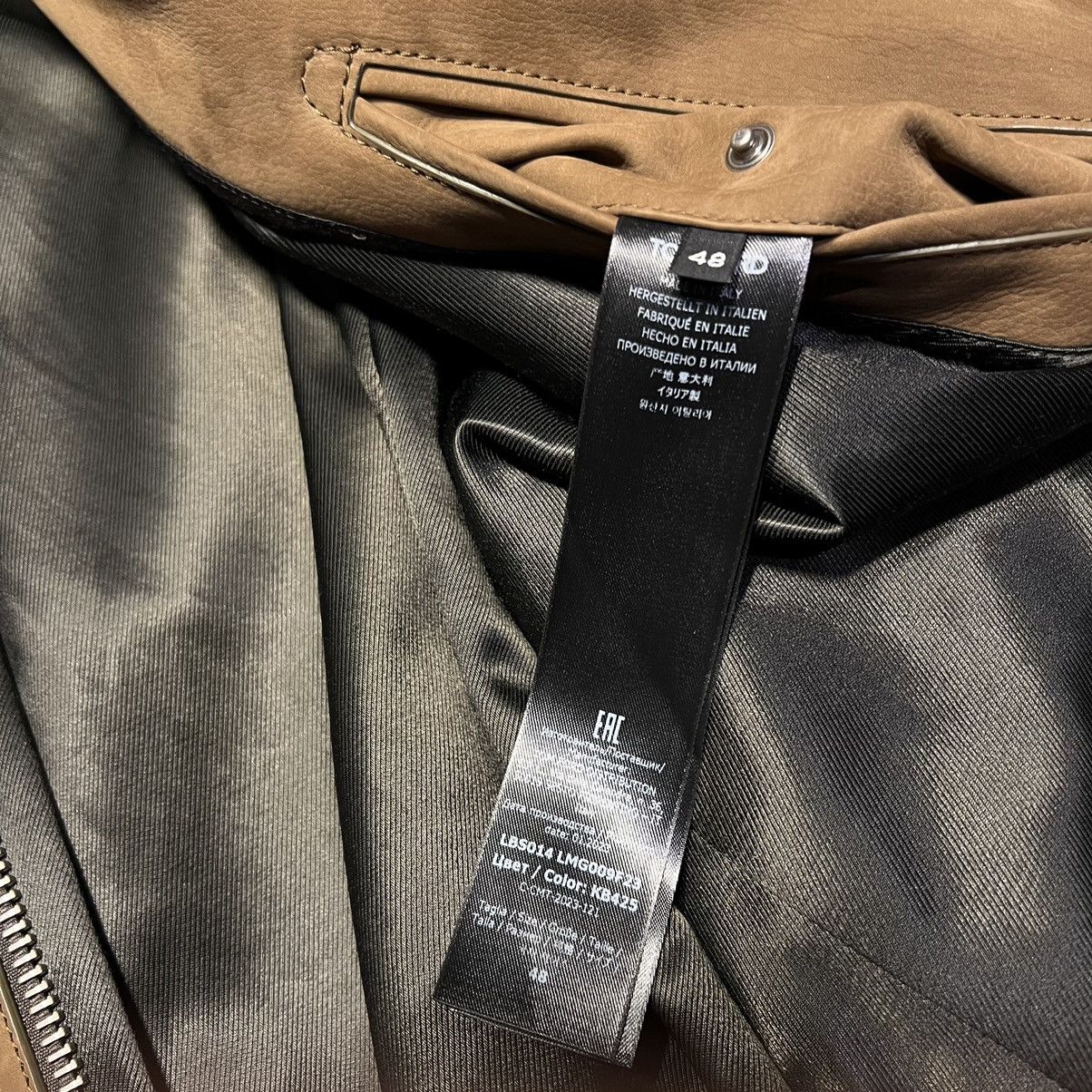 Tom Ford Tom Ford Suede Jacket in Medium Size US M / EU 48-50 / 2 - 6 Thumbnail