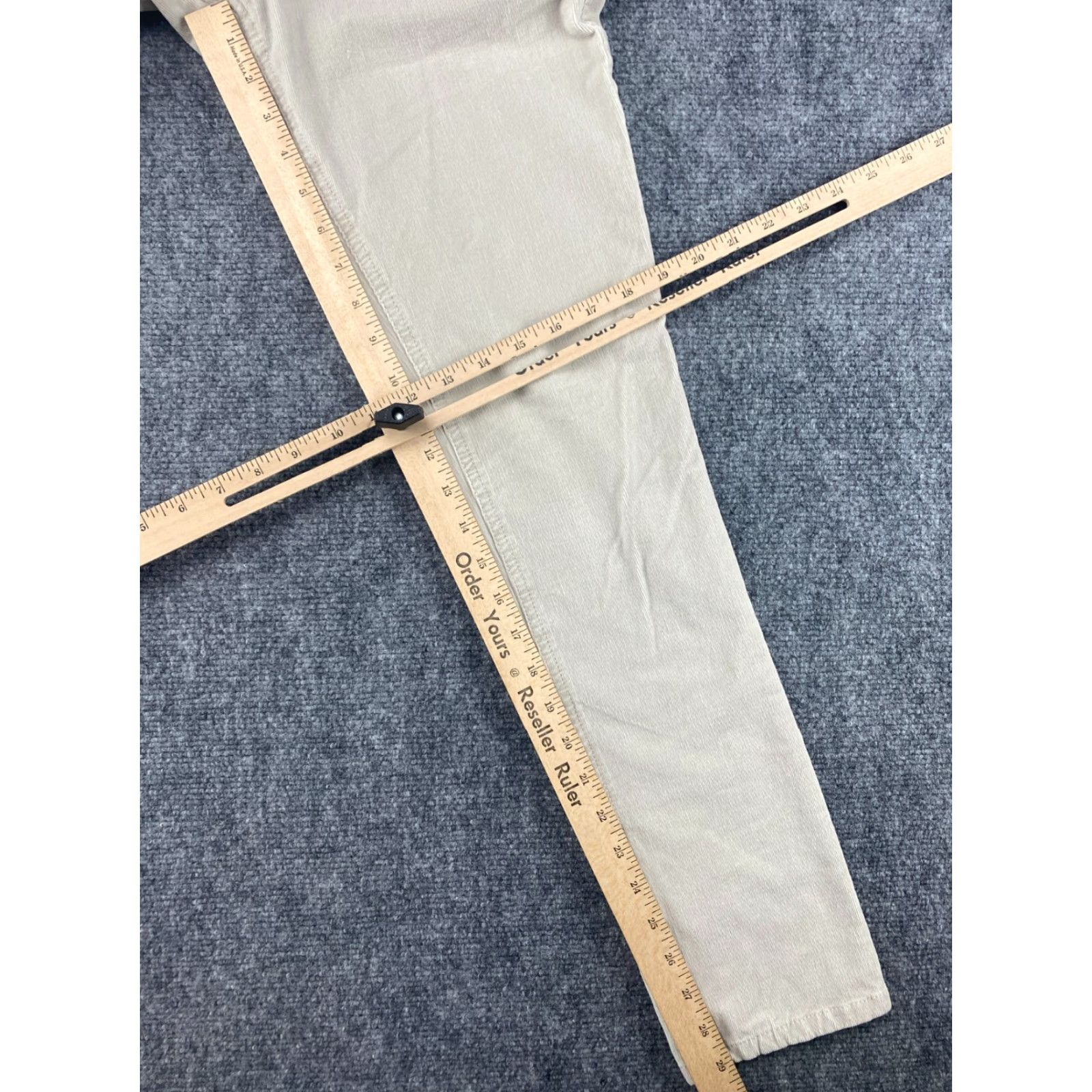 Vintage Pilcro Jeans Womens 30 Gray Stretch Denim Corduroy Modern Logo 5-Pocket Skinny Regular Distressed Vintage No Logo? Size 30" / US 8 / IT 44 - 4 Thumbnail