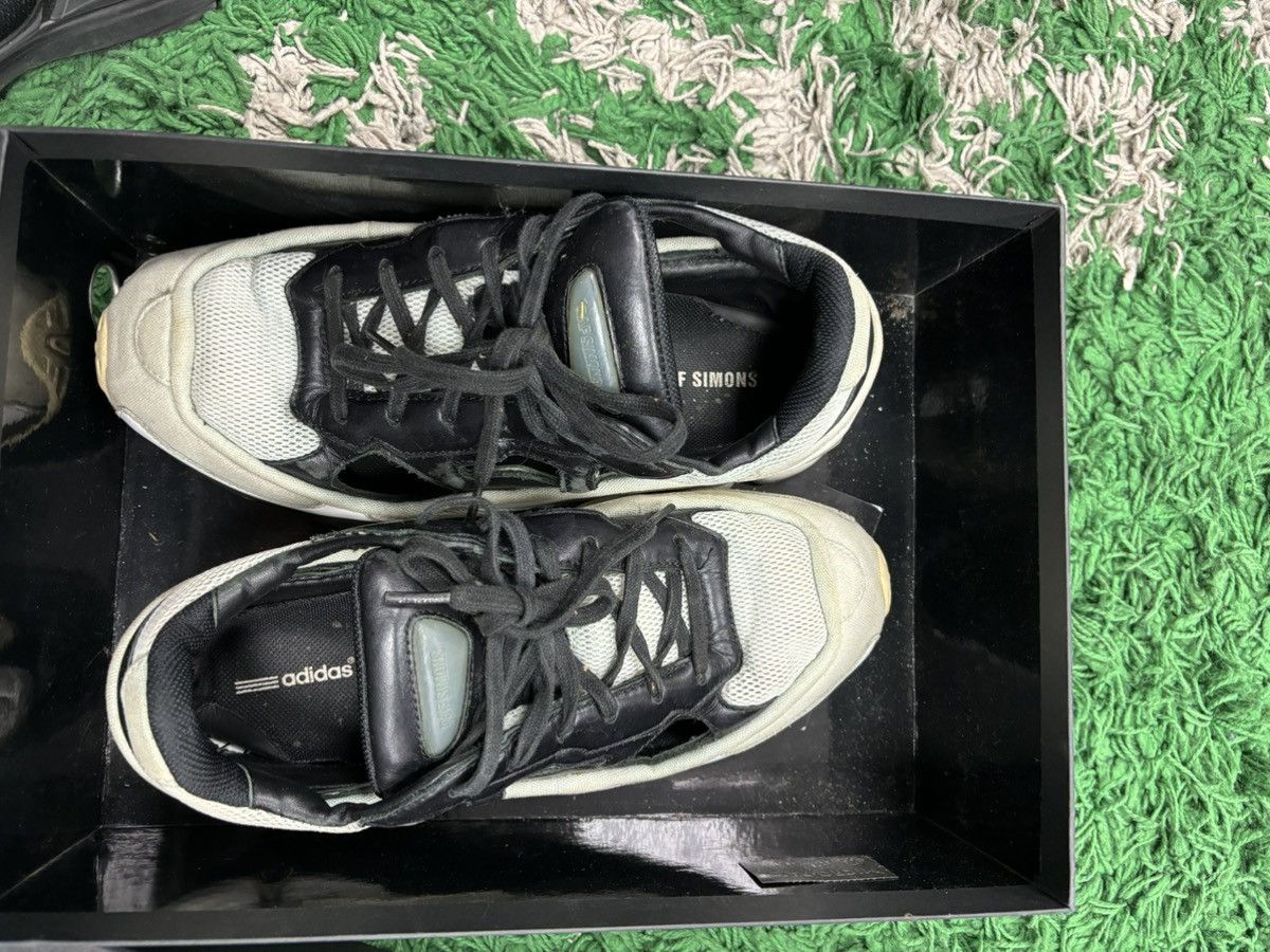 Adidas × Raf Simons Adidas RAF Simon Replicant Ozweego 9.5 Size US 9.5 / EU 42-43 - 3 Thumbnail