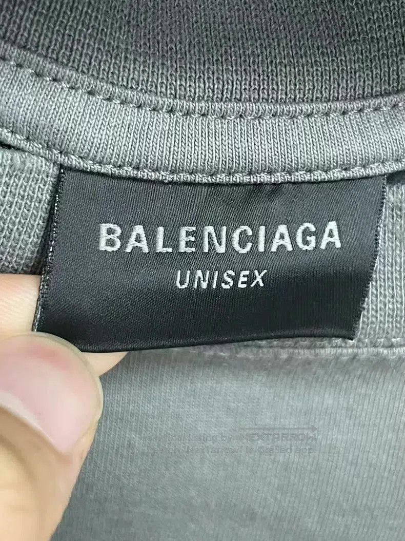 Balenciaga Balenciaga Grey Destroyed Short Sleeve Size US M / EU 48-50 / 2 - 3 Thumbnail